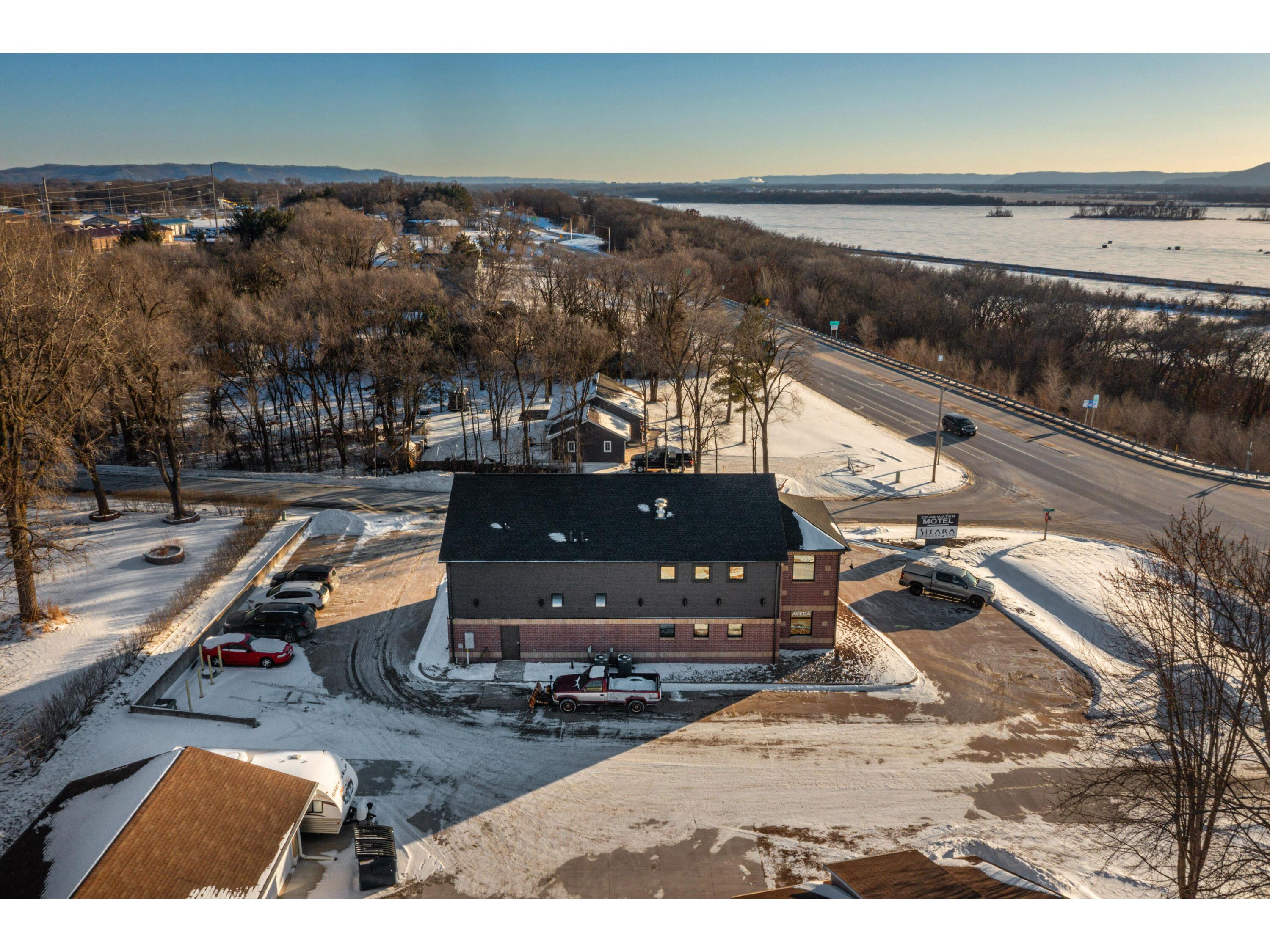 W6822 Hilltop Onalaska WI 54650 1947462 image44