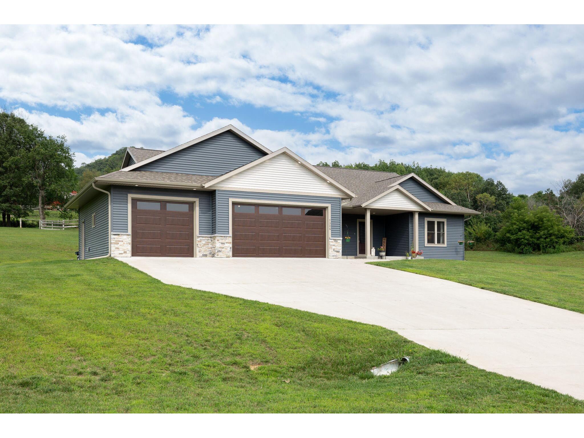 W7306 Sylvester Holland WI 54636 1888751 image1