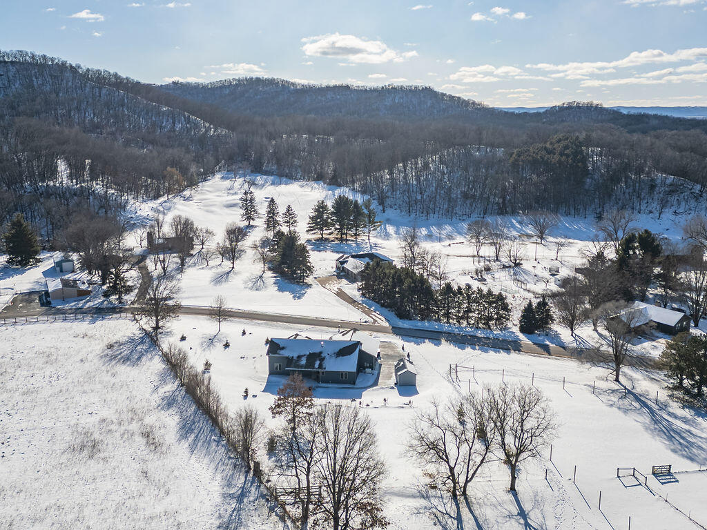 W7306 Sylvester Holland WI 54636 1946517 image67