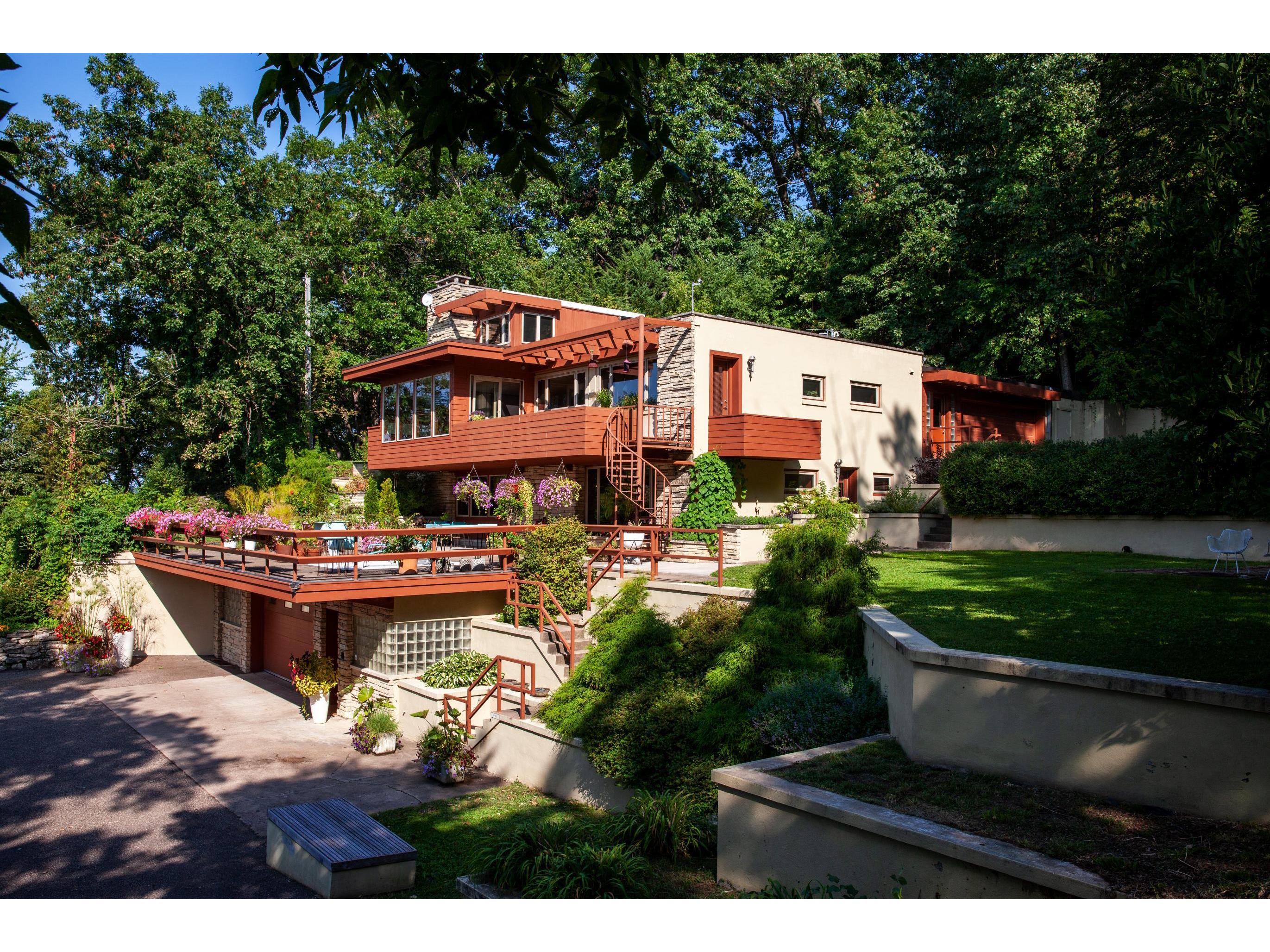 W744 State Road 35 Fountain City WI 54629 1845625 image1