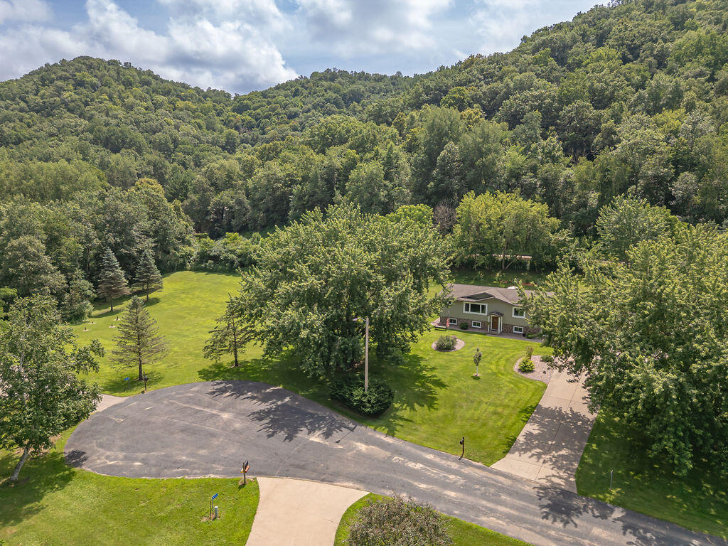 W764 Valley #A Fountain City WI 54629 1971459 image68
