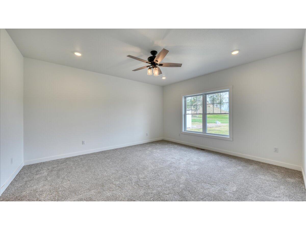 W7674 Castle Mound Holland WI 54636 1945560 image8