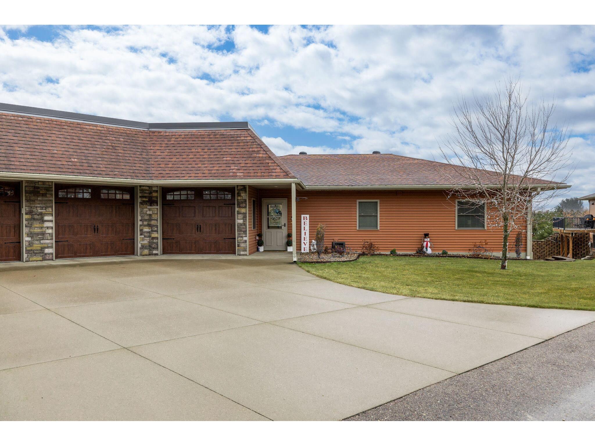 W7751 Parcher Holland WI 54636 1902039 image1