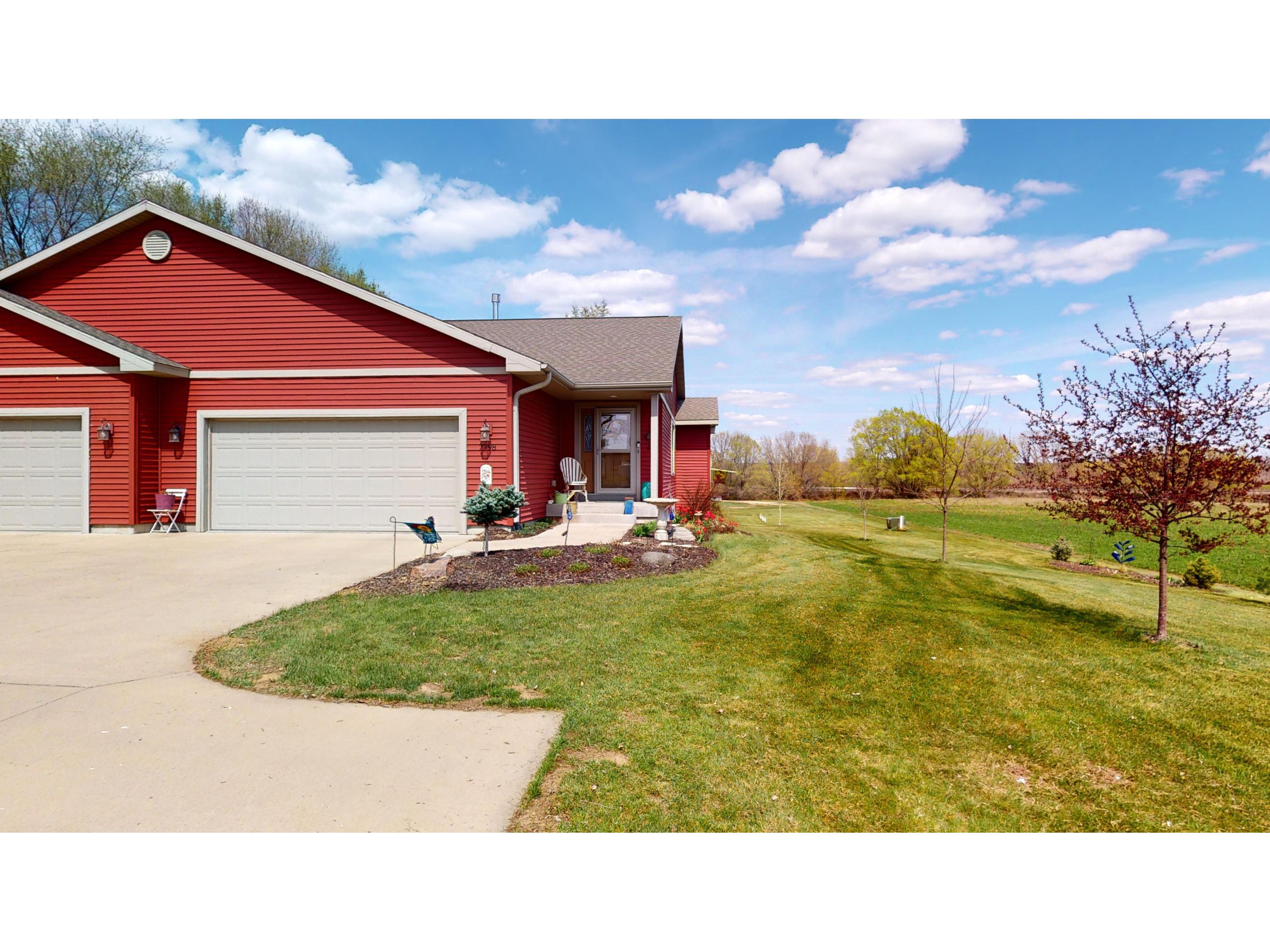 W7798 County Road Z, Onalaska, WI 54650 MLS 1738270 Edina Realty