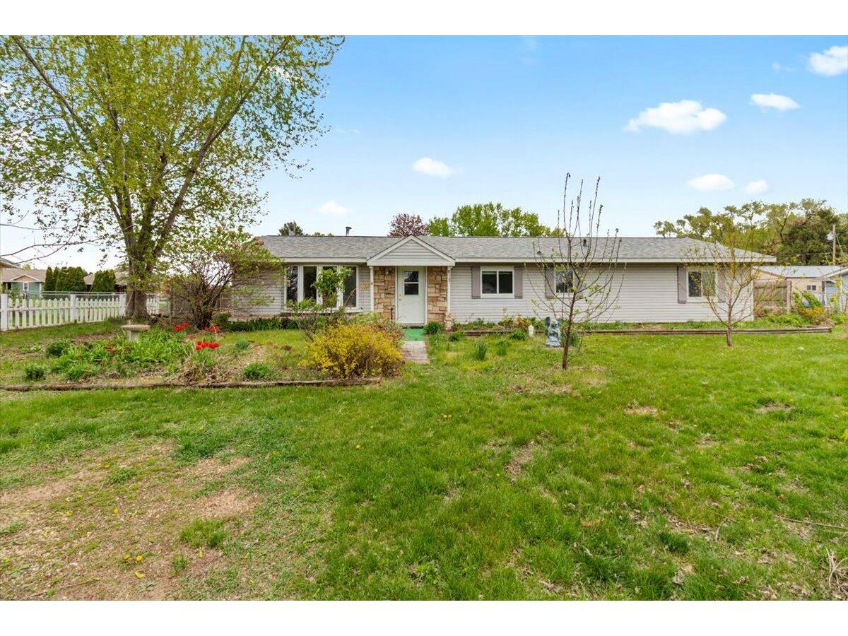 W7876 County Road Z Onalaska WI 54650 1959615 image1