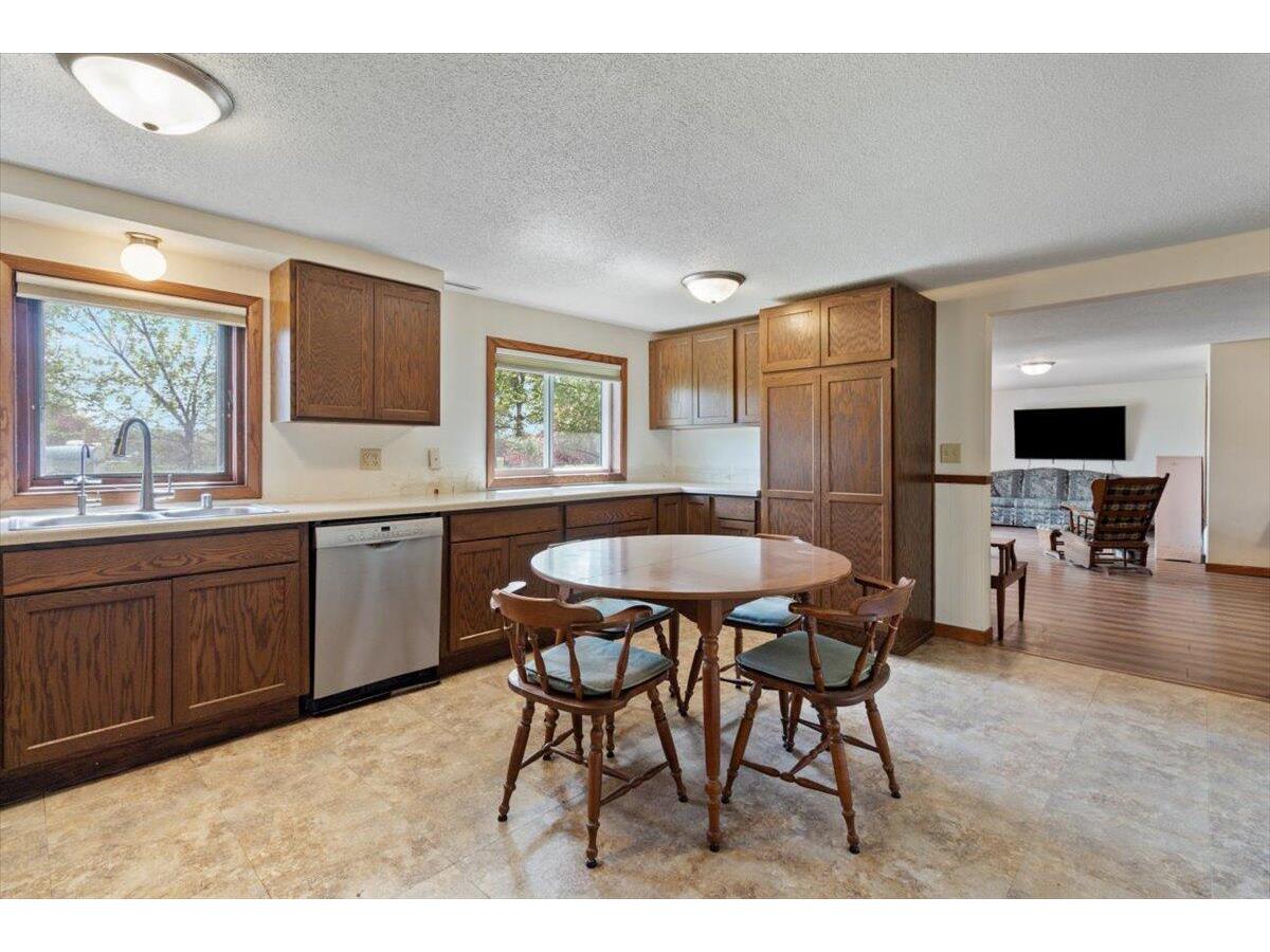 W7876 County Road Z Onalaska WI 54650 1959615 image4