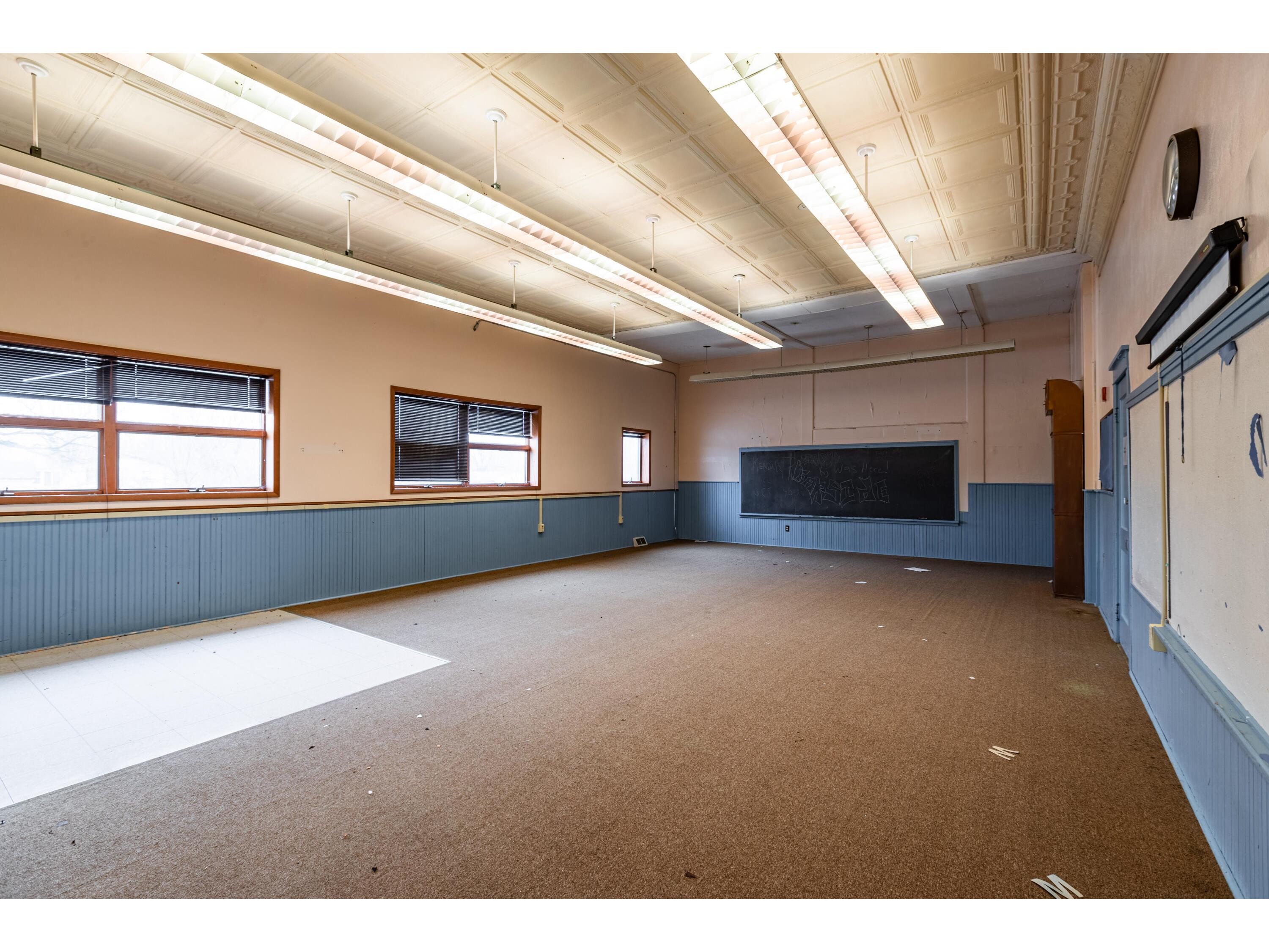 W7908 County Road Z Onalaska WI 54650 1902657 image5