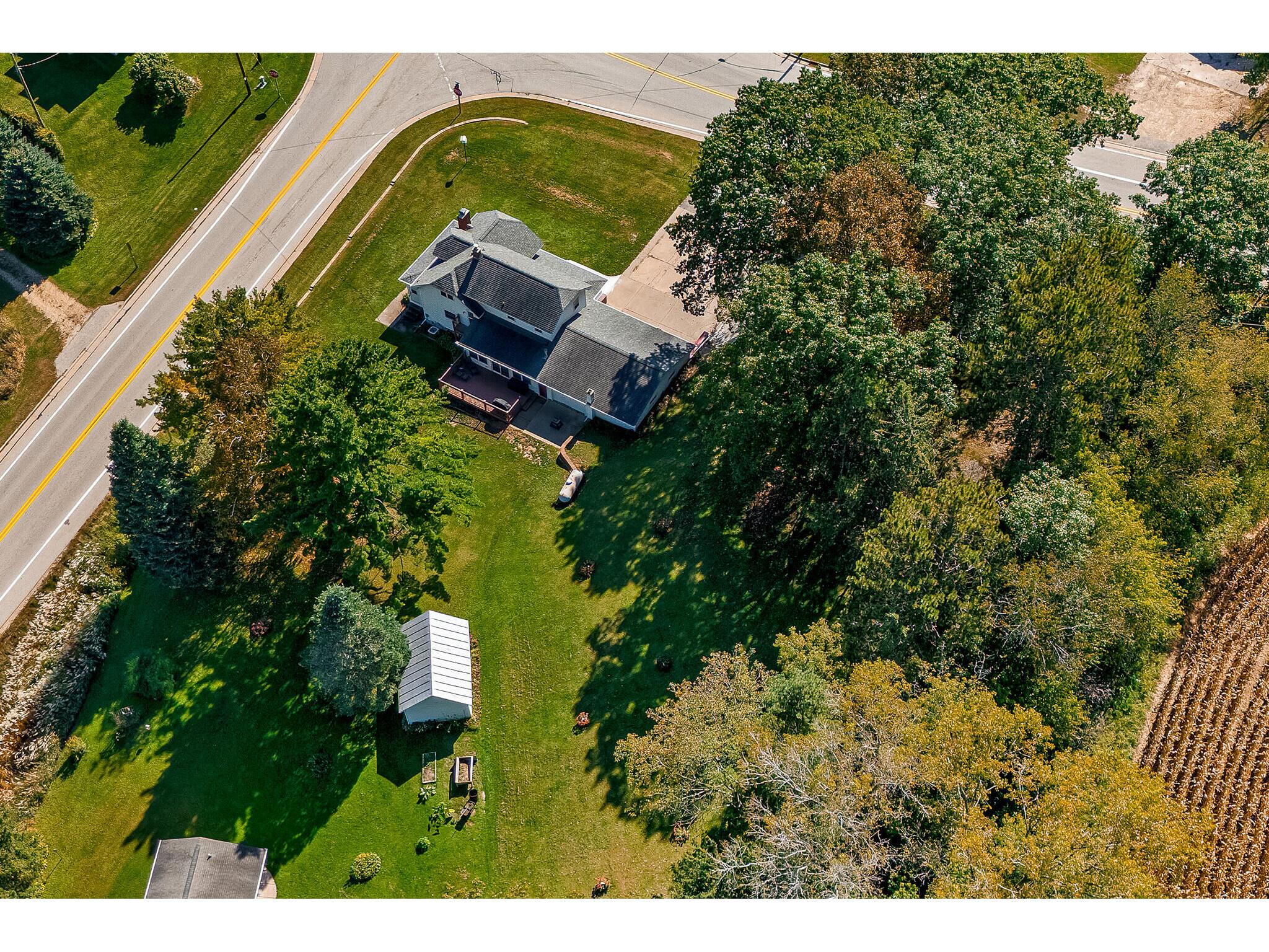 W808 State Road 33 Washington WI 54614 1937656 image48