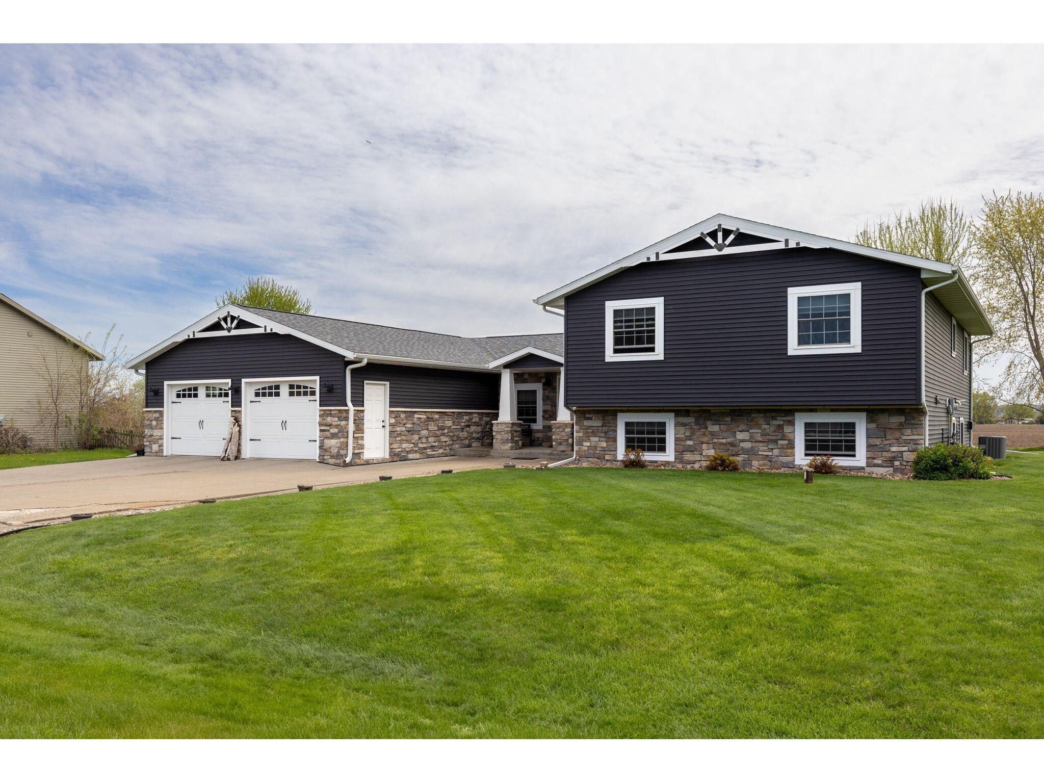 W8159 Beacon Onalaska WI 54650 1873585 image1