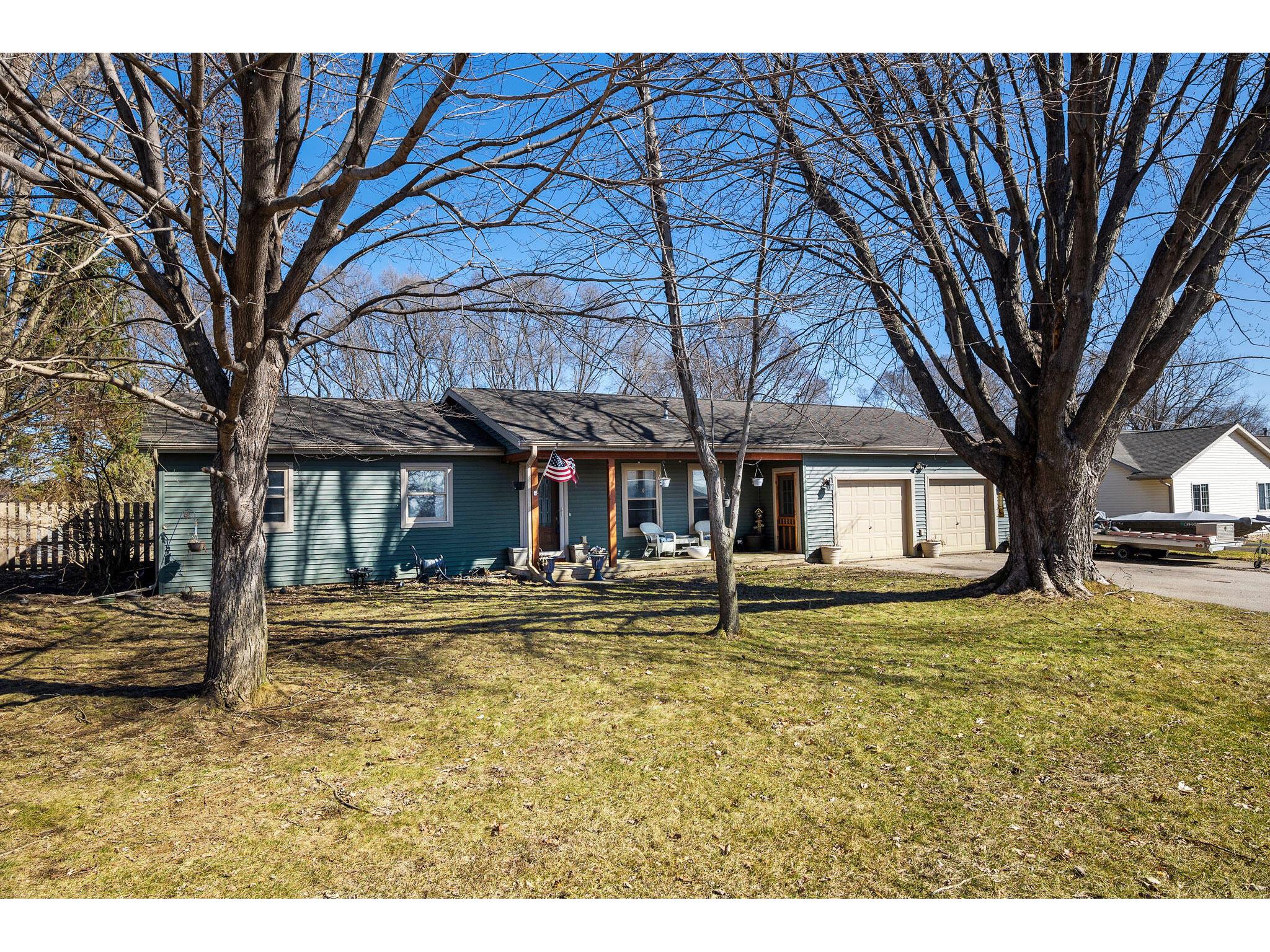 W8252 Woodview, Onalaska, WI, 54650 MLS 1828523 Edina Realty