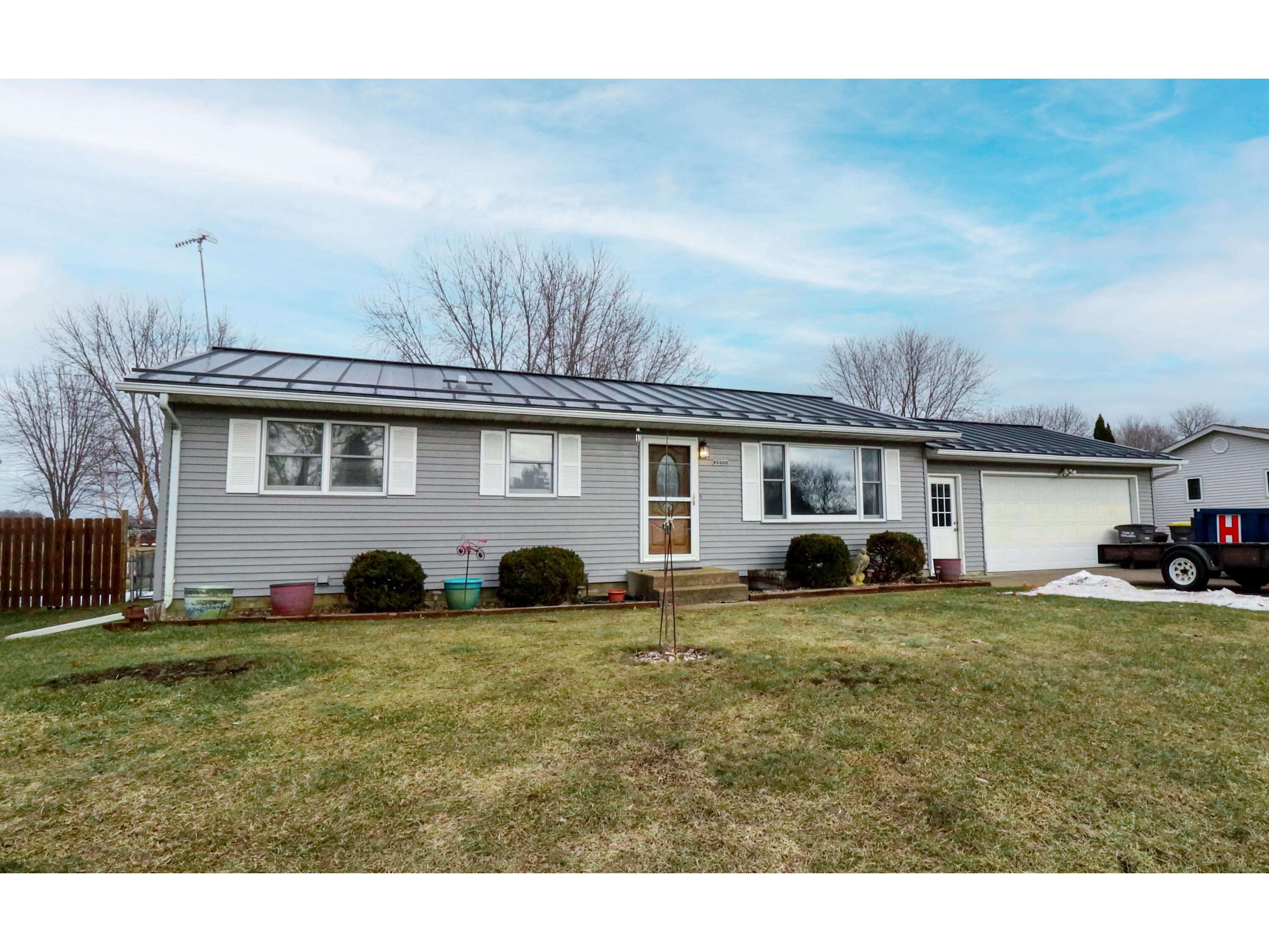 W8400 Woodview Onalaska WI 54650 1824814 image1