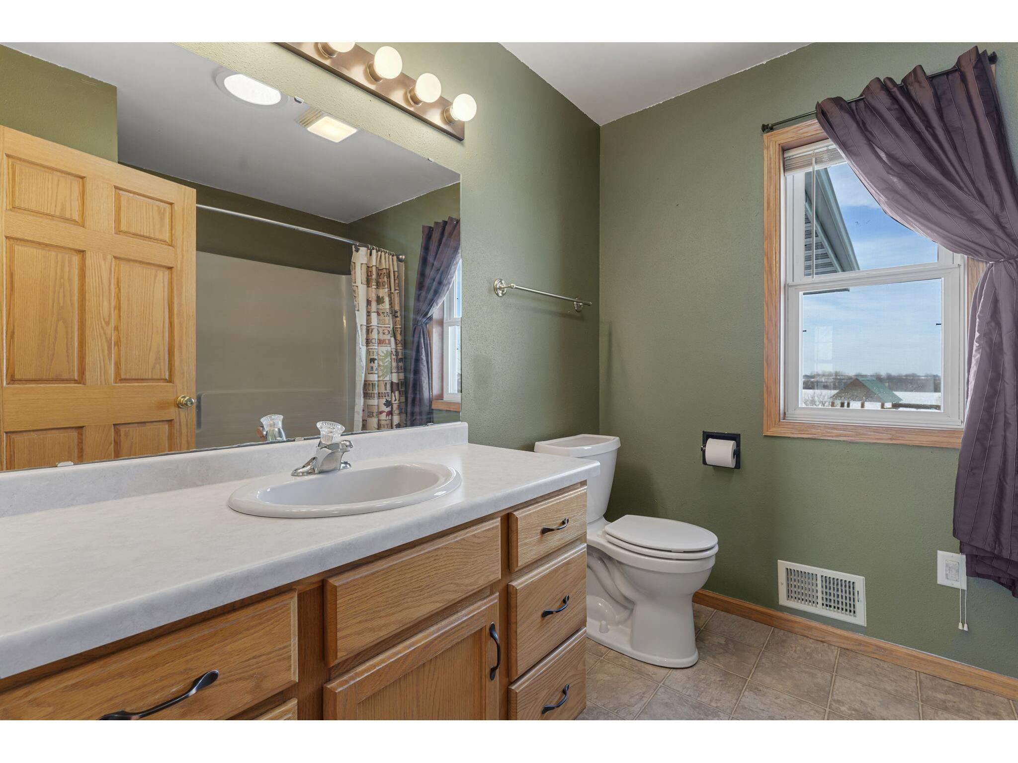 W934 510th Rock Elm WI 54740 1945363 image22