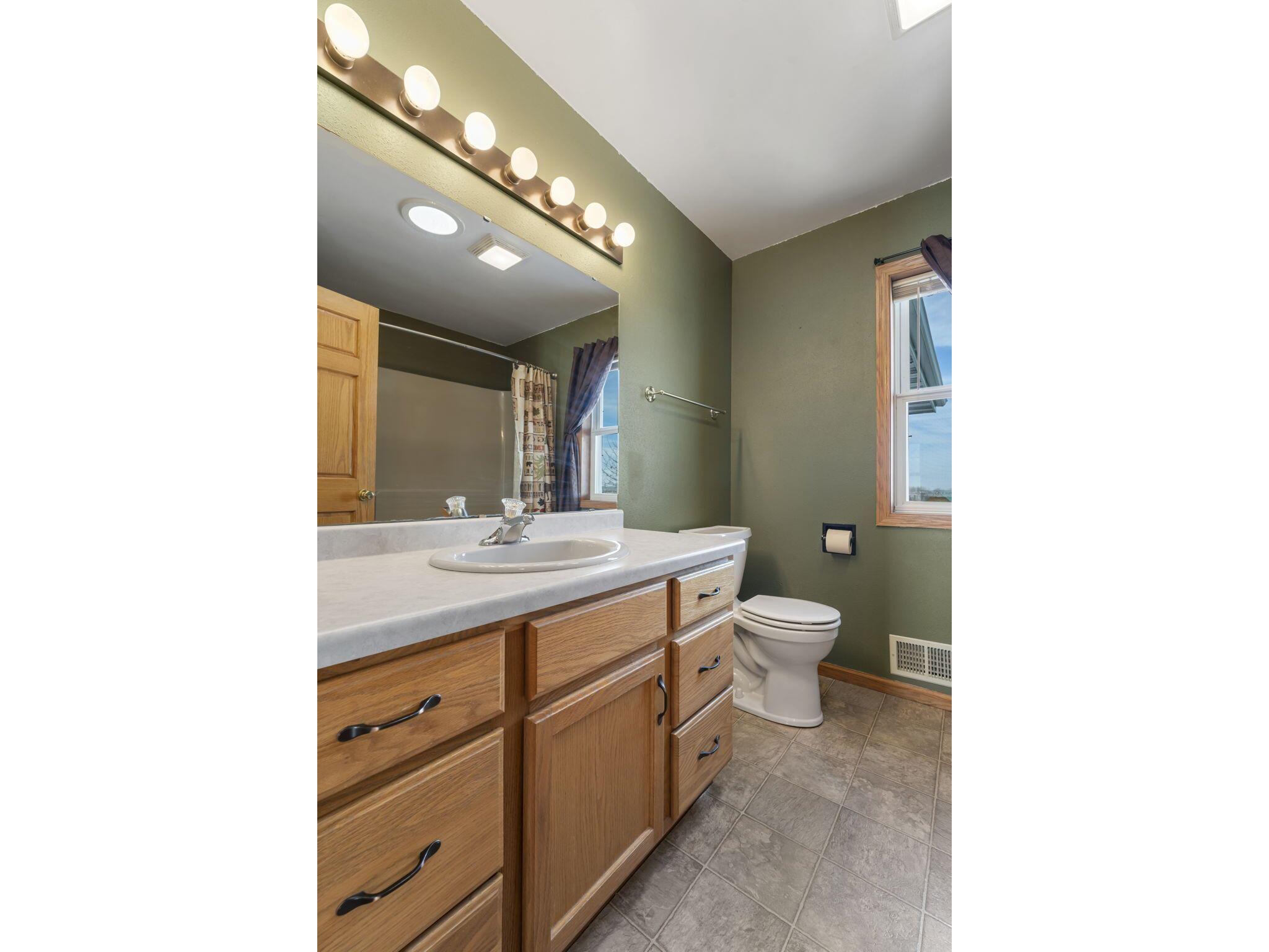 W934 510th Rock Elm WI 54740 1945363 image23