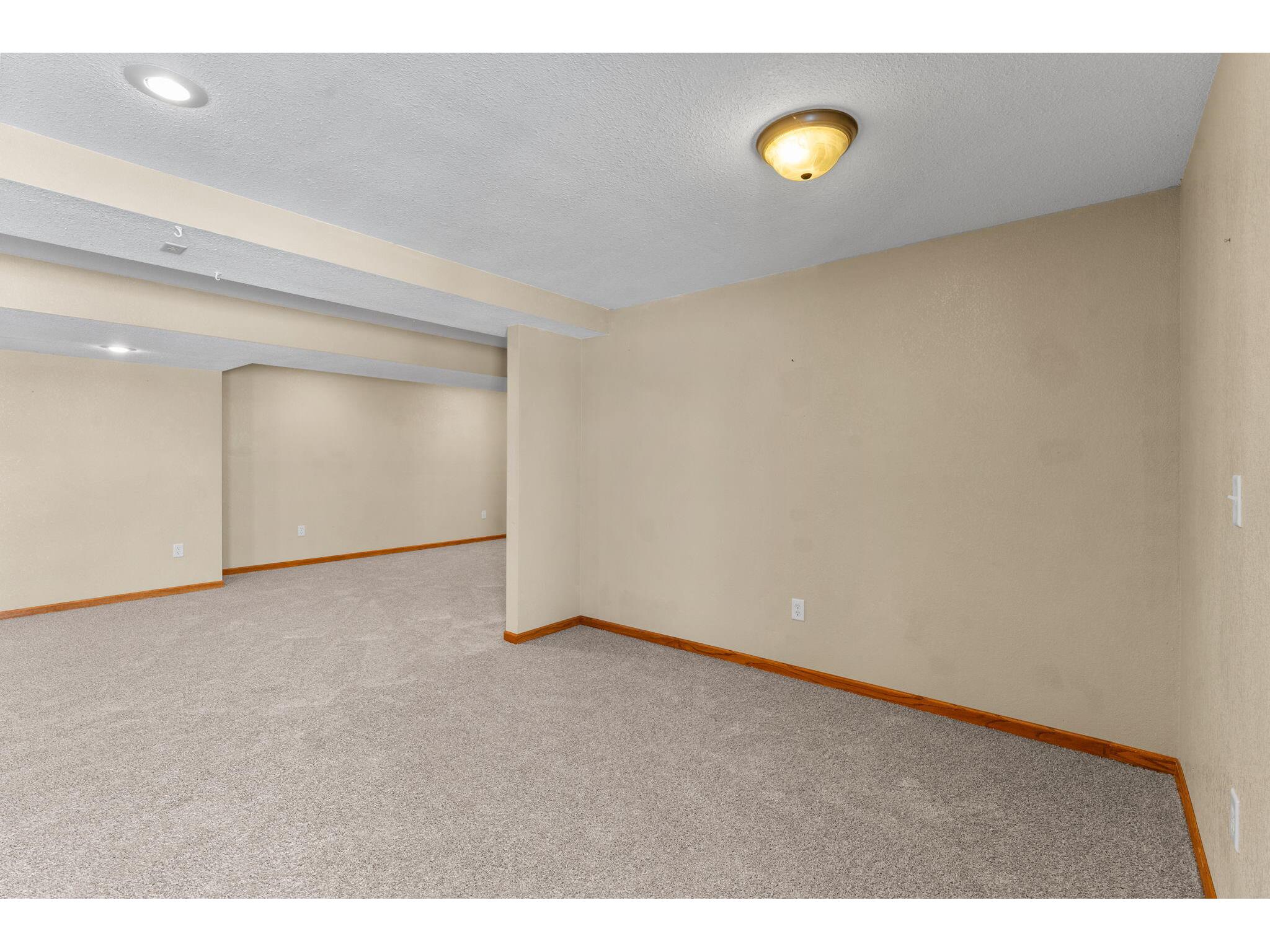 W934 510th Rock Elm WI 54740 1945363 image36