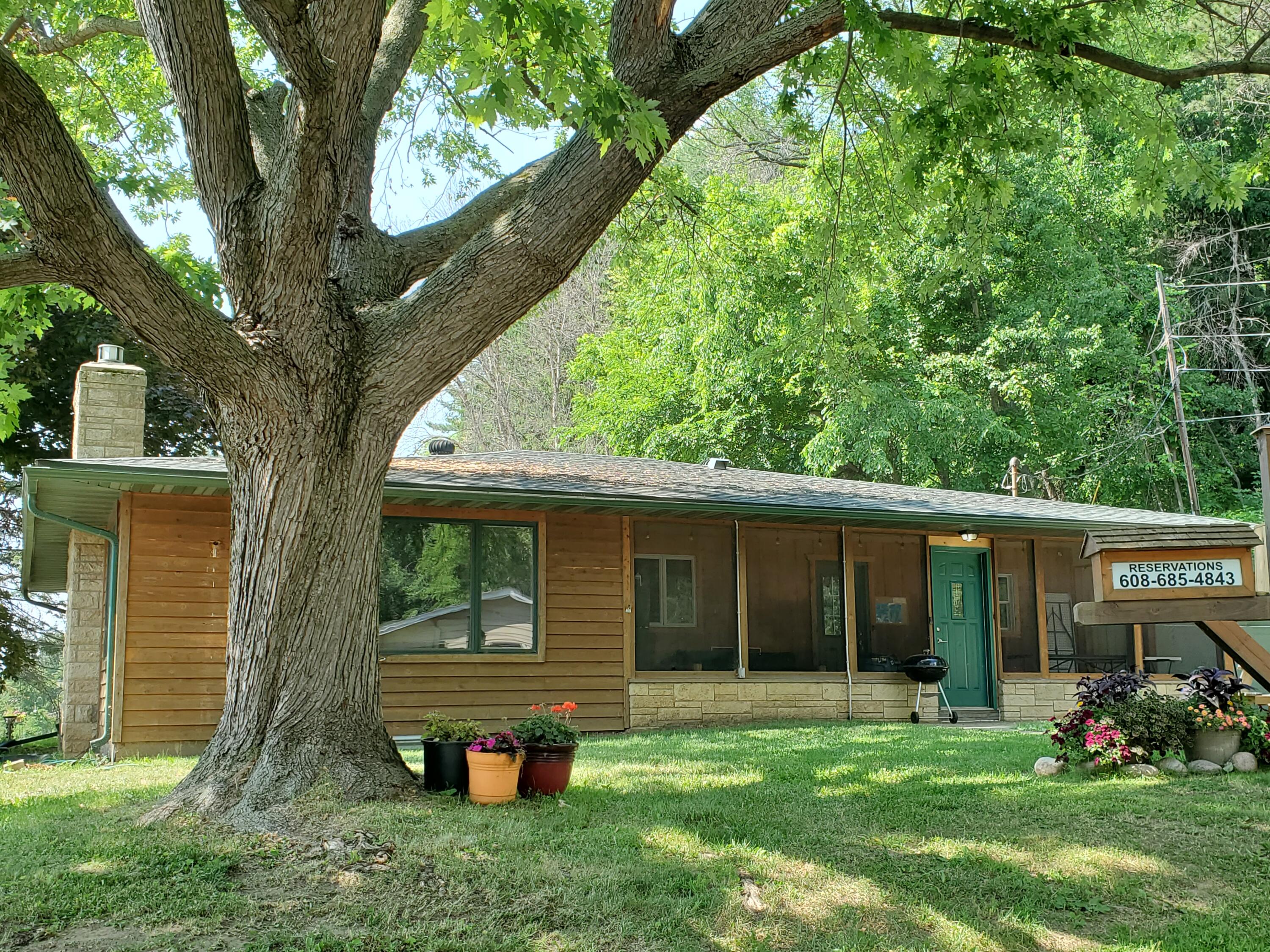 s1638 State Road 35 Alma WI 54610 1936263 image1