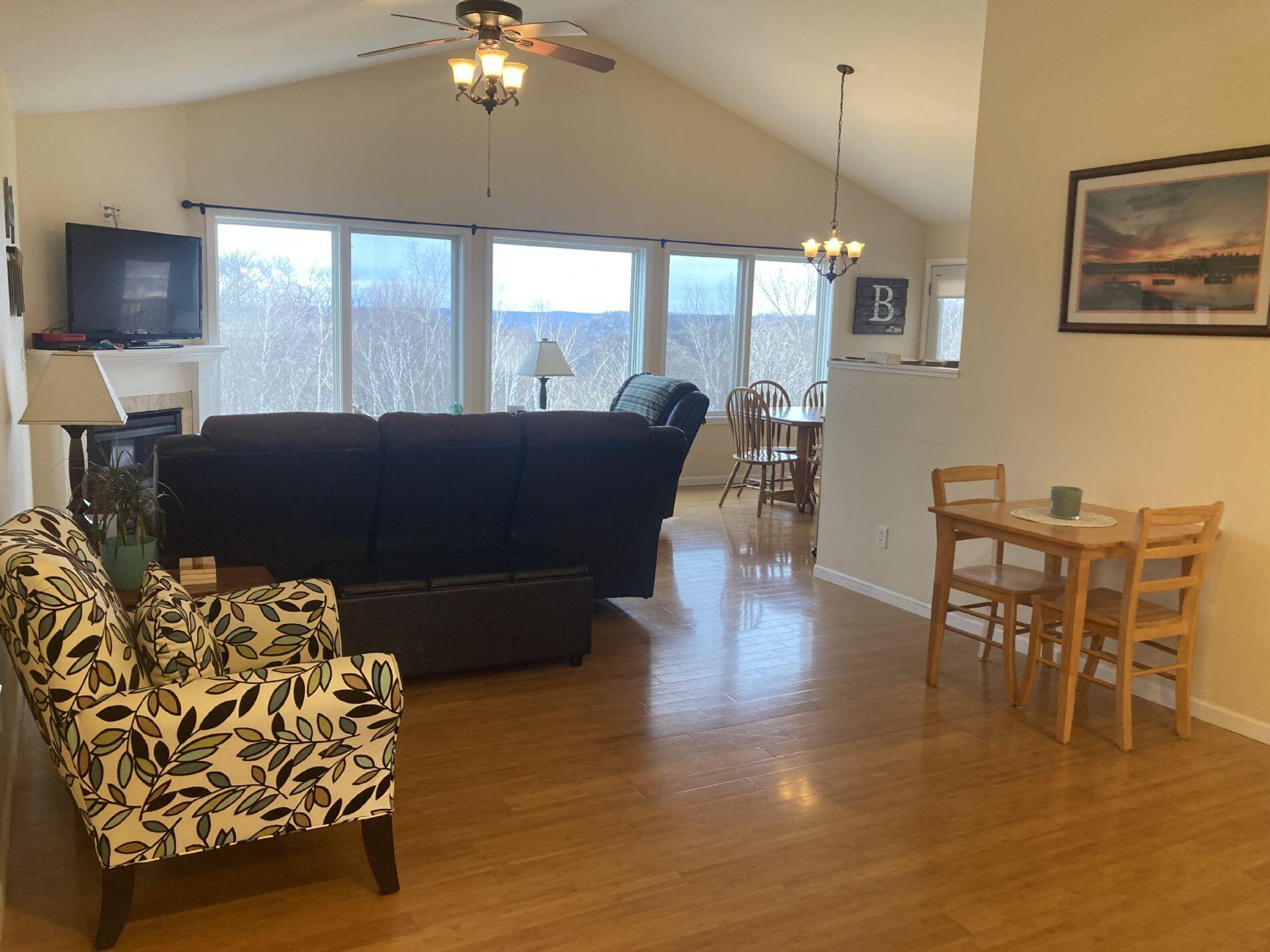 w3676 Highland Greenfield WI 54601 1967481 image3
