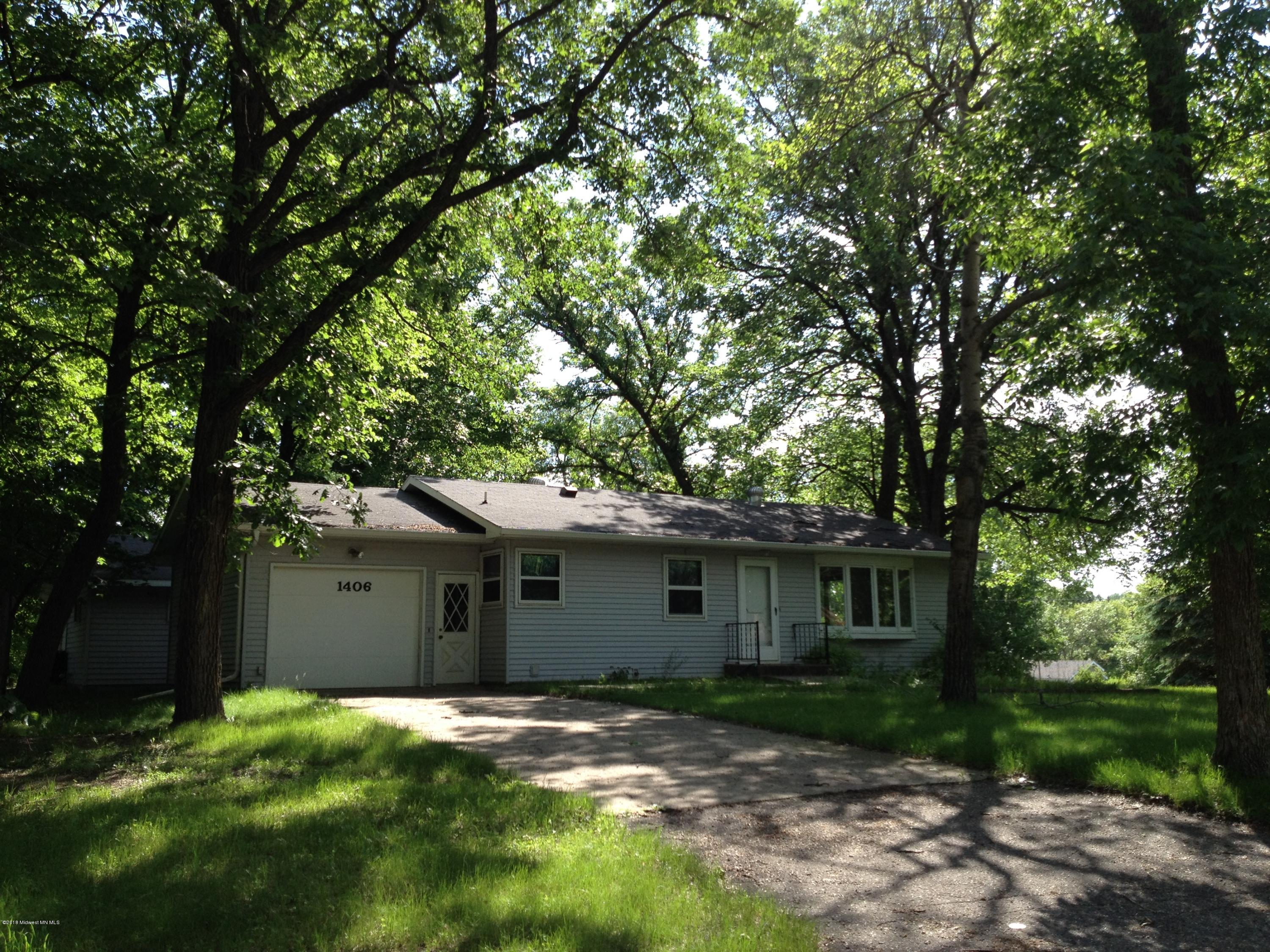 1406 Hoot Lake Dr., Fergus Falls, MN 56537 MLS 2030725 Edina Realty