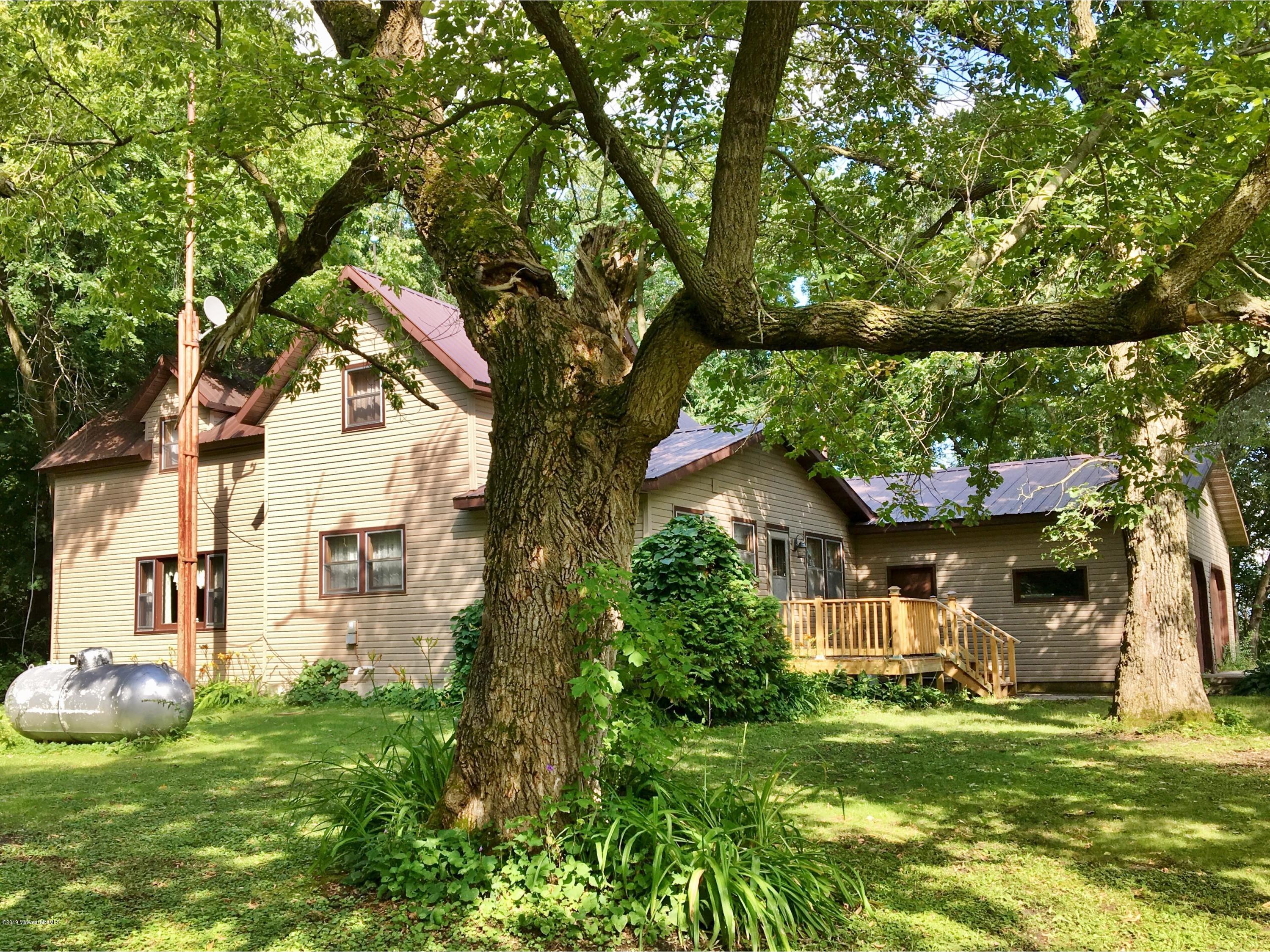 43372 County 11, Bertha, MN 56437 MLS 2026774 Edina Realty