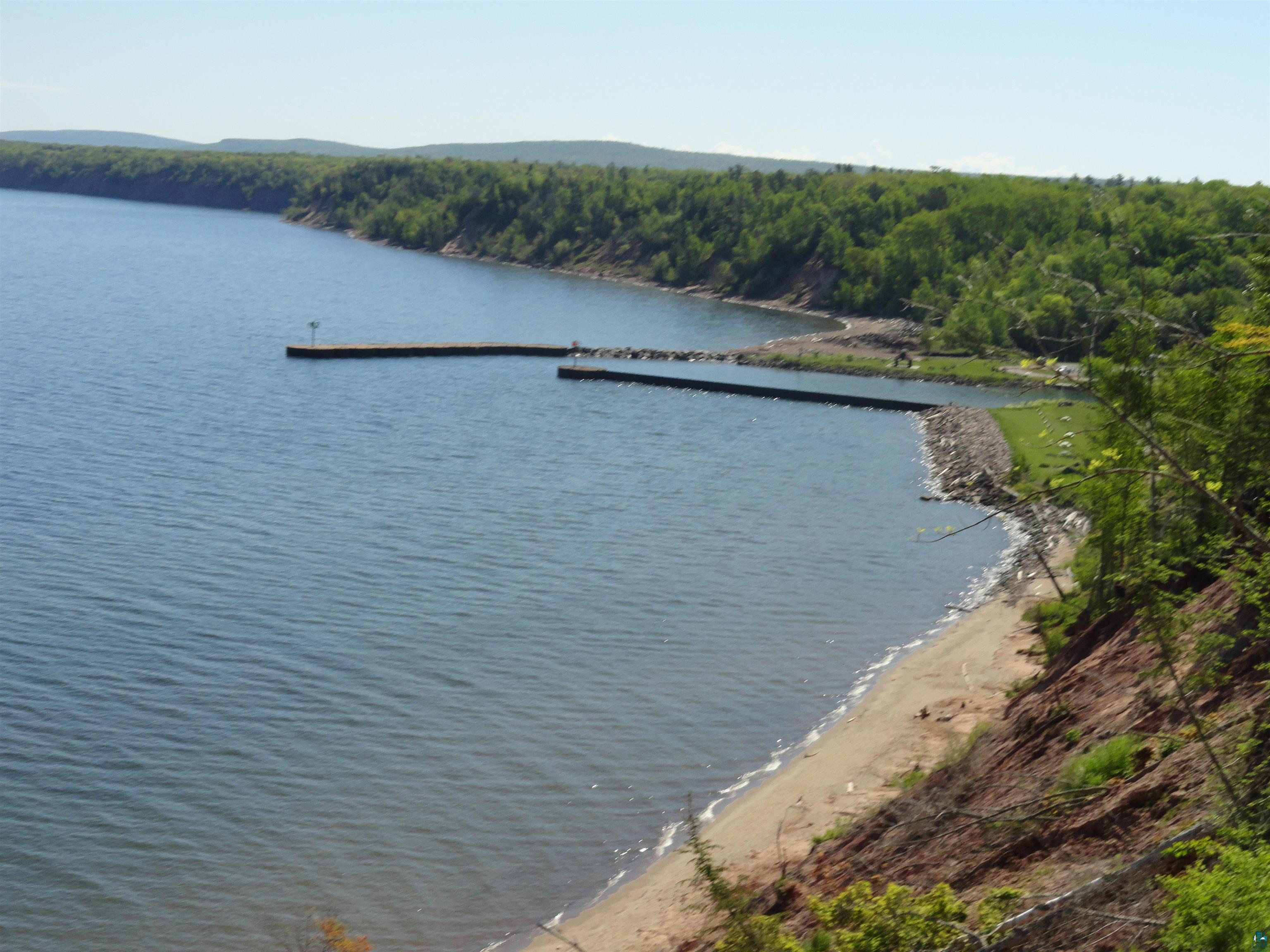 000 Harbor View Dr Saxon WI 54559 - Lake Superior 6103402 image1