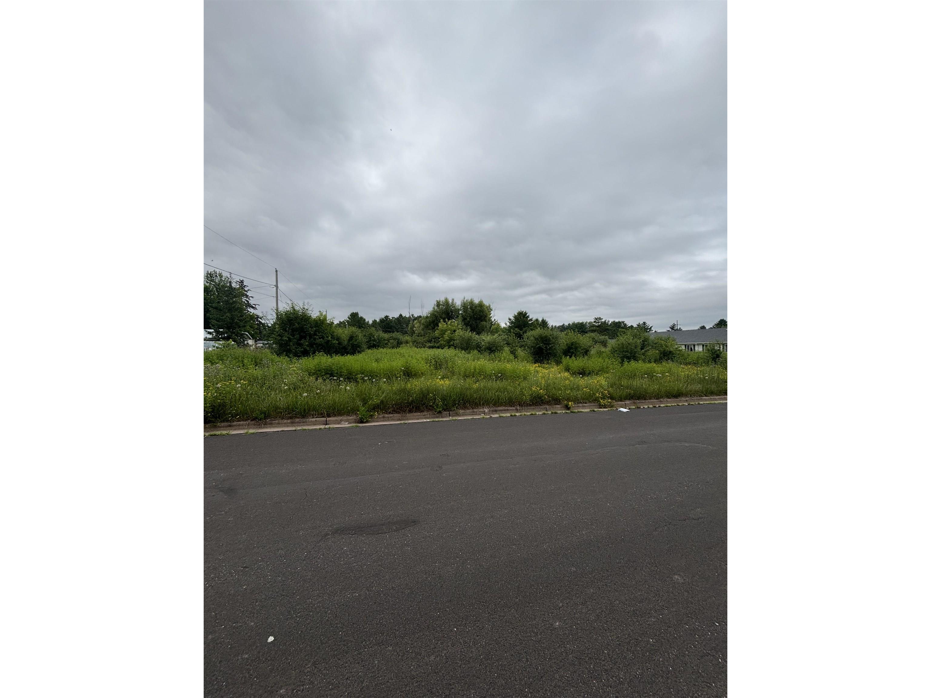 000 W 10th St Ashland WI 54806 6120867 image1