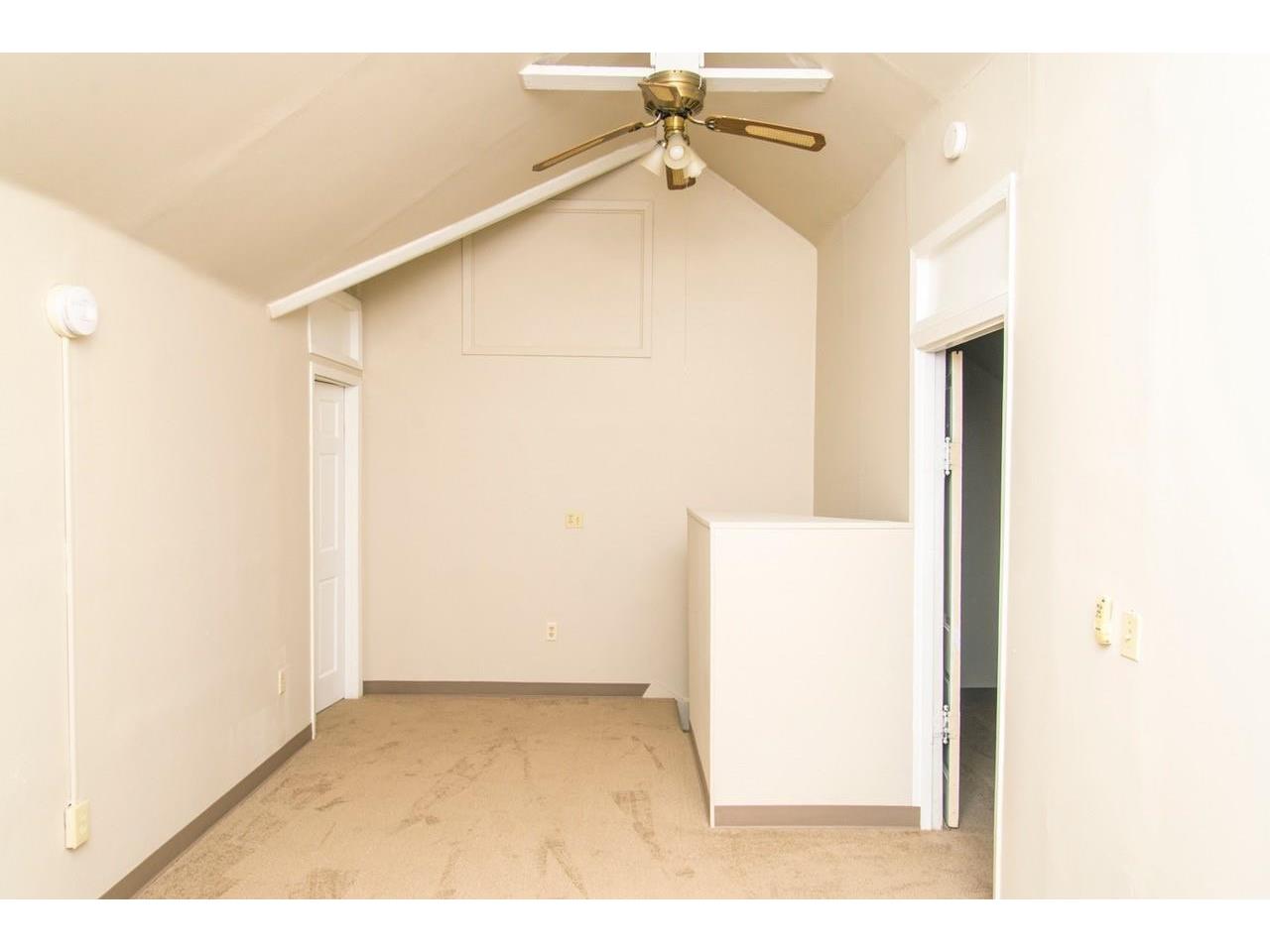 10-12 S 16th Ave E Duluth MN 55812 6123478 image15