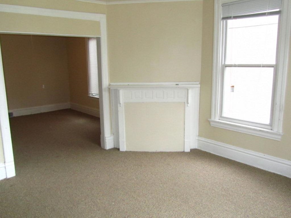 10-12 S 16th Ave E Duluth MN 55812 6123478 image19