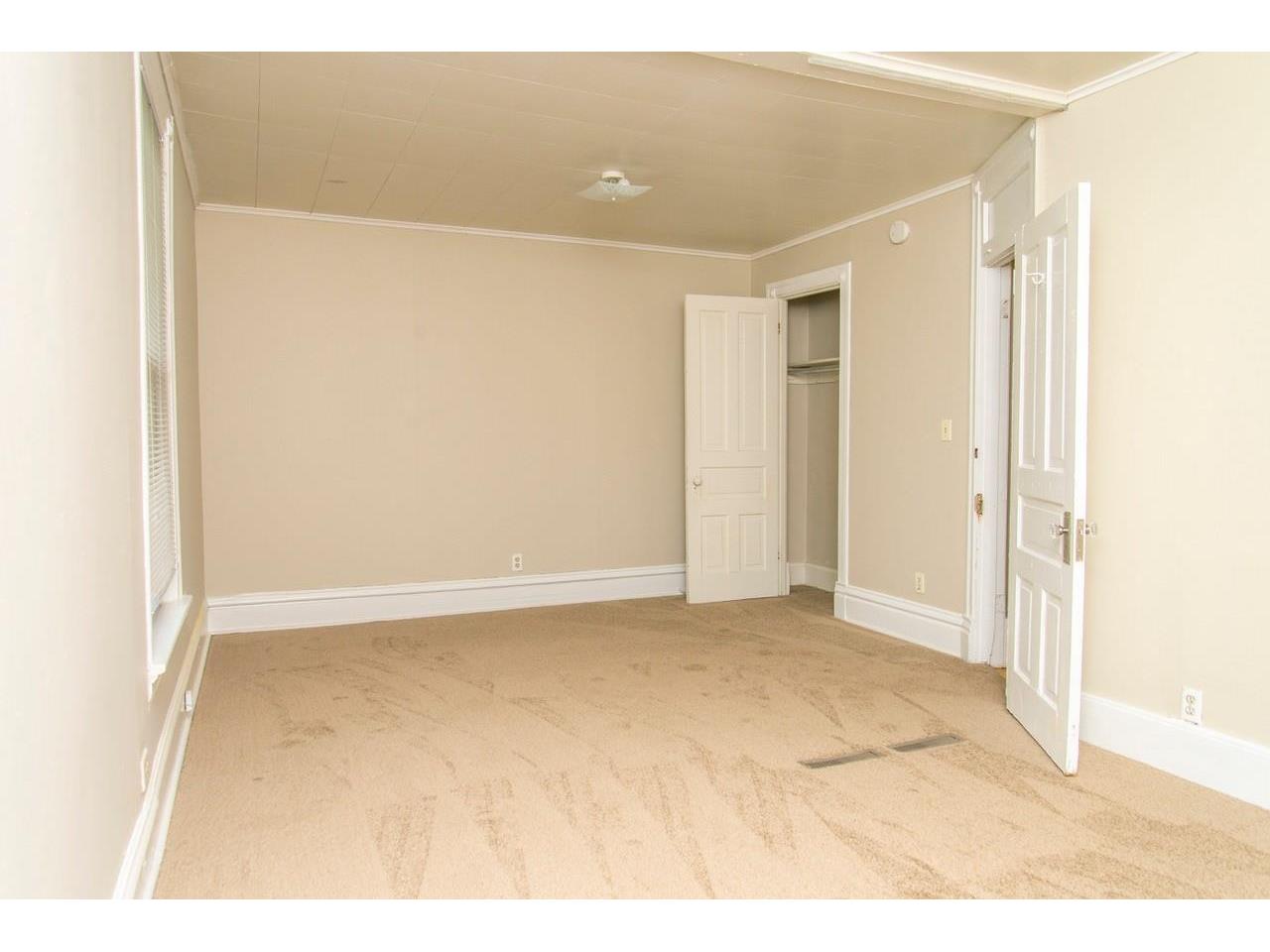10-12 S 16th Ave E Duluth MN 55812 6123478 image7