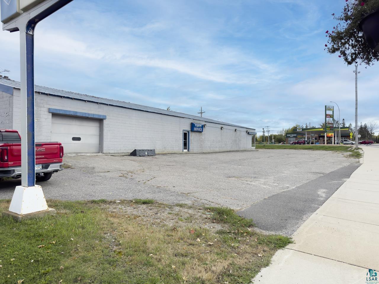 10 Hwy 53 S Cook MN 55723 6111038 image3