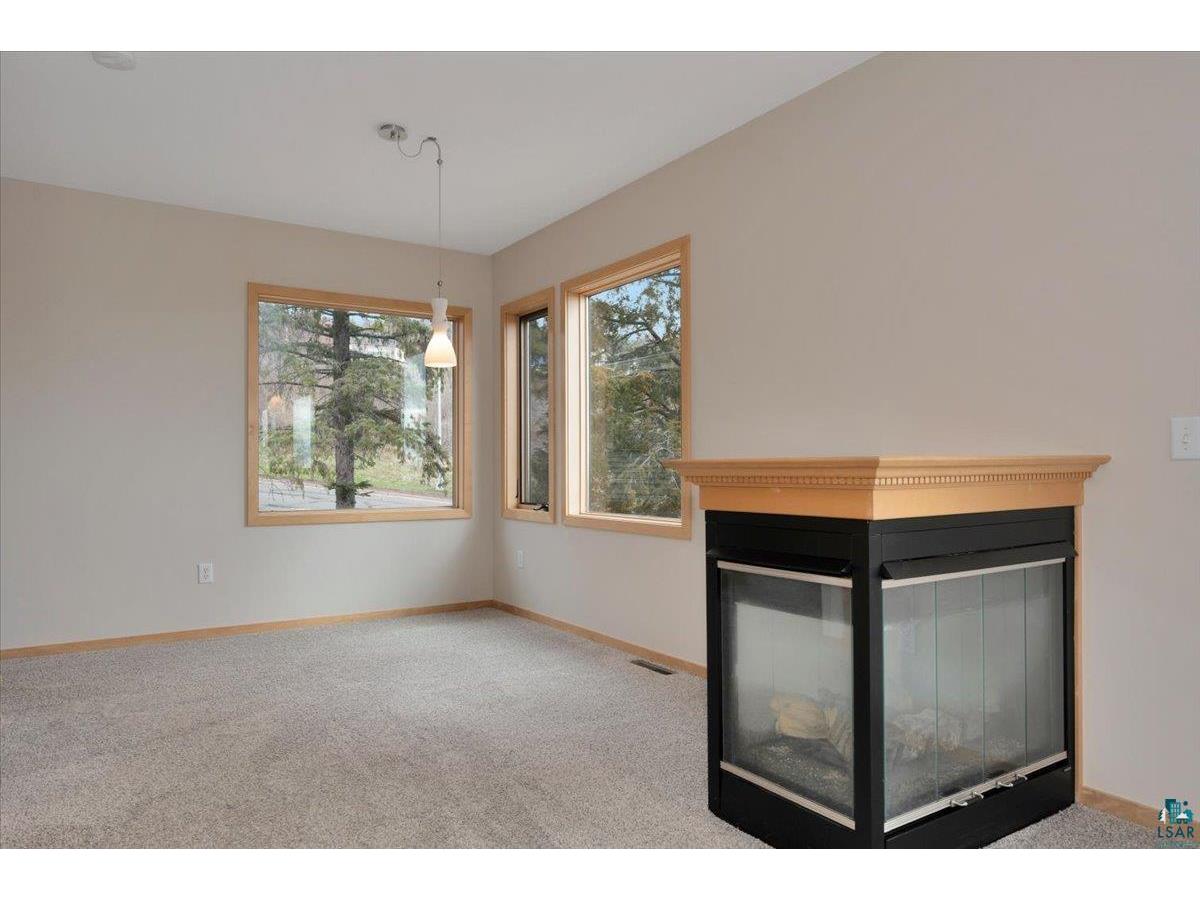 1001 W 6th St Duluth MN 55806 6125253 image11