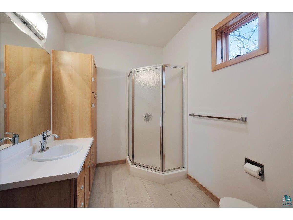 1001 W 6th St Duluth MN 55806 6125253 image7