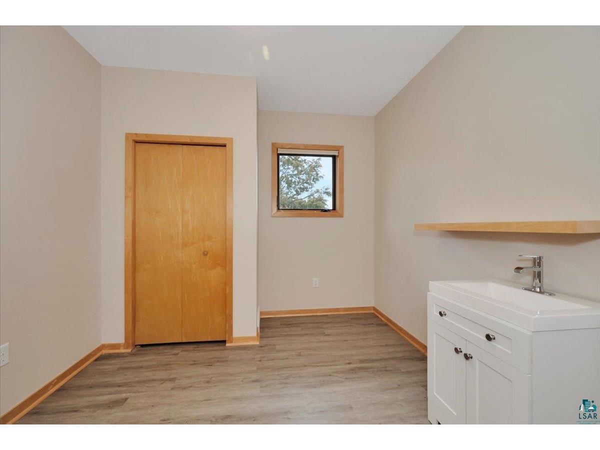 1001 W 6th St Duluth MN 55806 6125253 image8