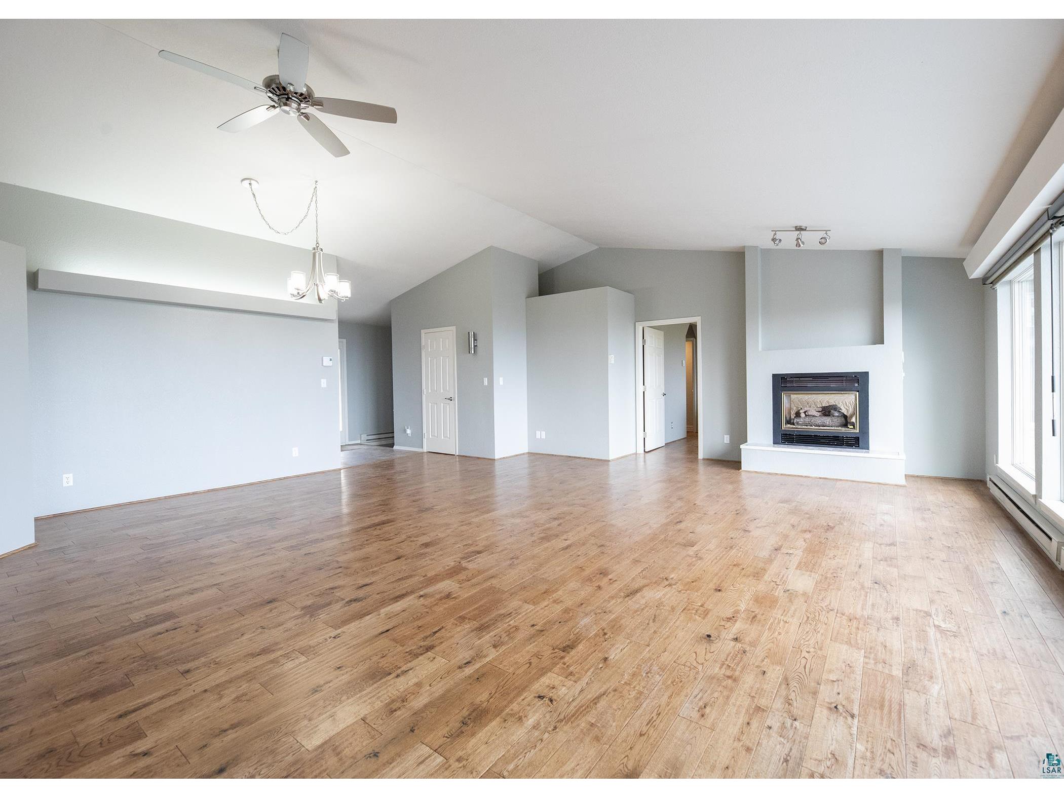 1002 Martha St Duluth MN 55805 6124651 image30