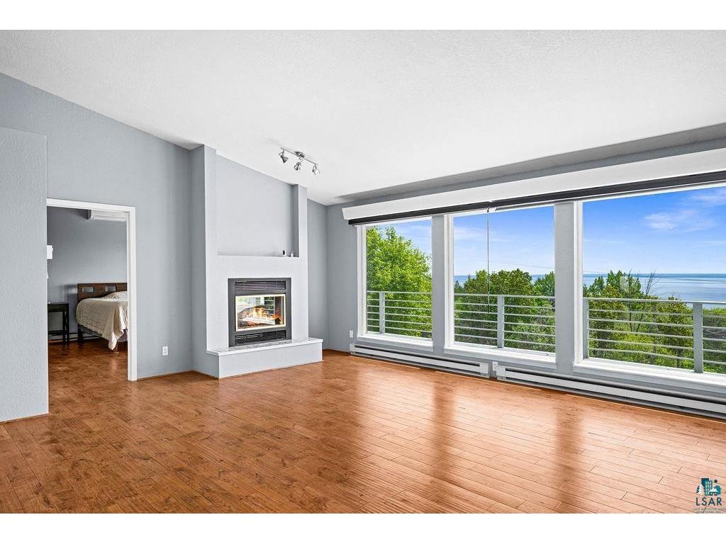 1002 Martha St Duluth MN 55805 6126306 image16
