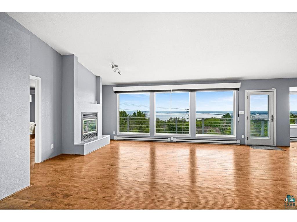 1002 Martha St Duluth MN 55805 6126306 image17