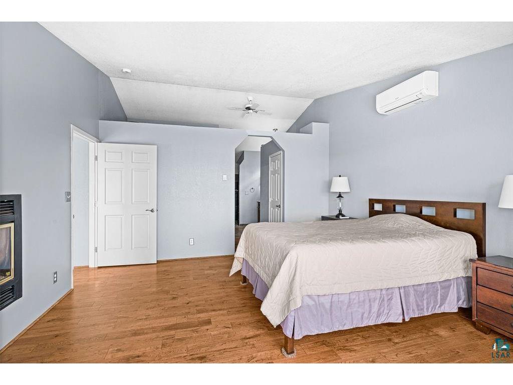 1002 Martha St Duluth MN 55805 6126306 image27