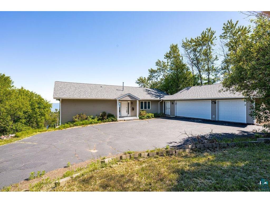 1002 Martha St Duluth MN 55805 6126306 image4