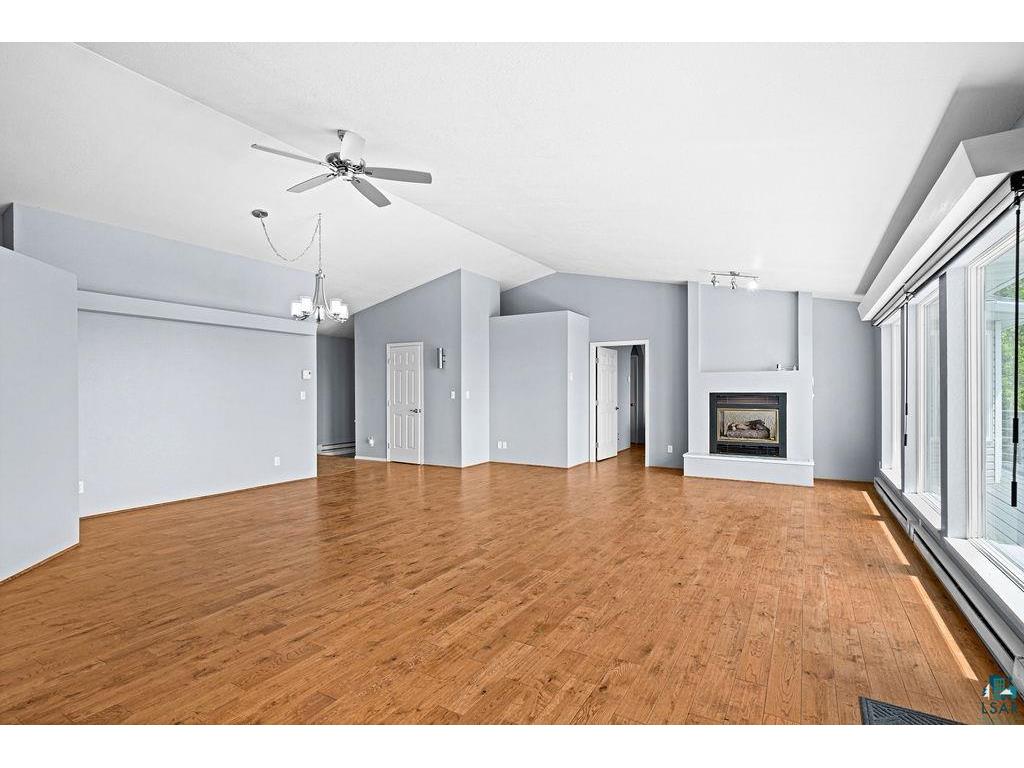 1002 Martha St Duluth MN 55805 6126306 image7