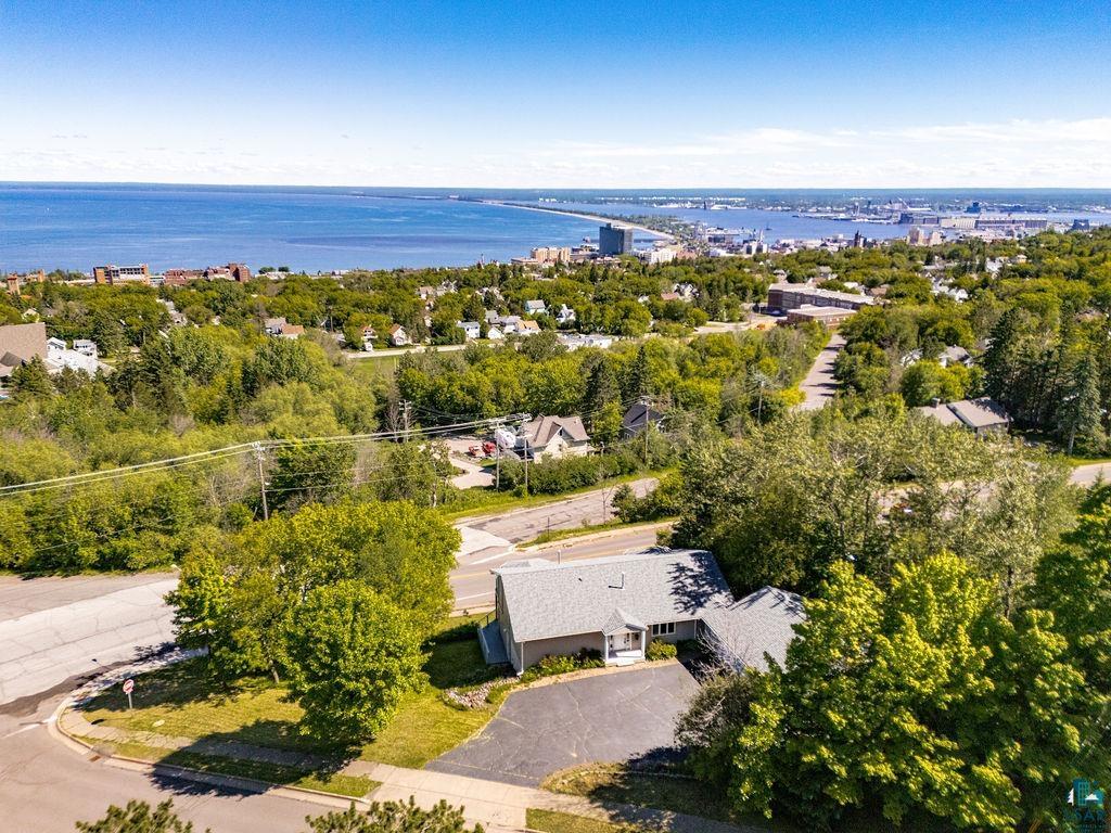 1002 Martha St Duluth MN 55805 6126306 image73