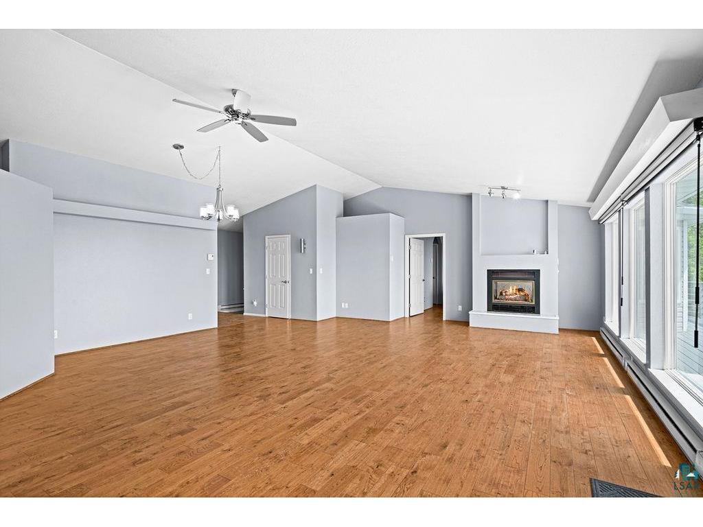 1002 Martha St Duluth MN 55805 6126306 image9