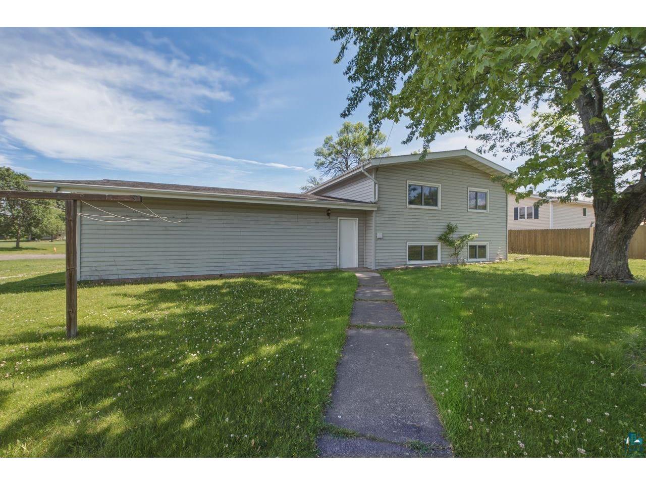 1003 Willis Ave Ashland WI 54806 6126408 image25