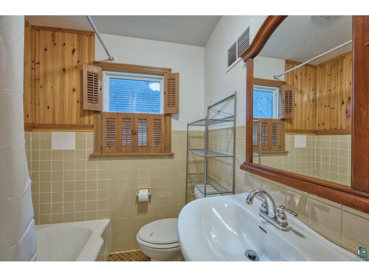 1008 Douglas Ave Eveleth MN 55734 6124698 image15