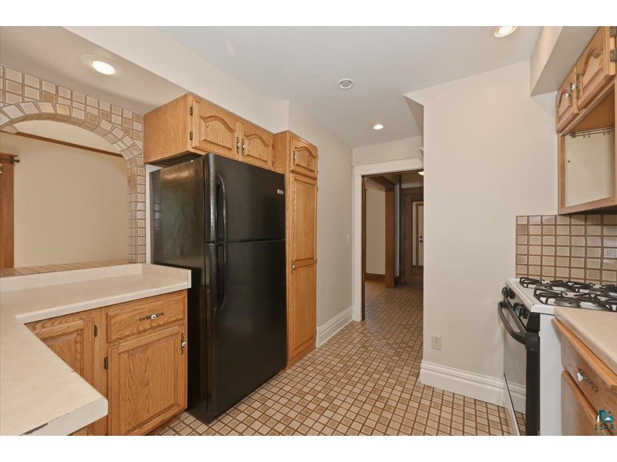 1014 N 12th Ave E Duluth MN 55805 6125819 image11