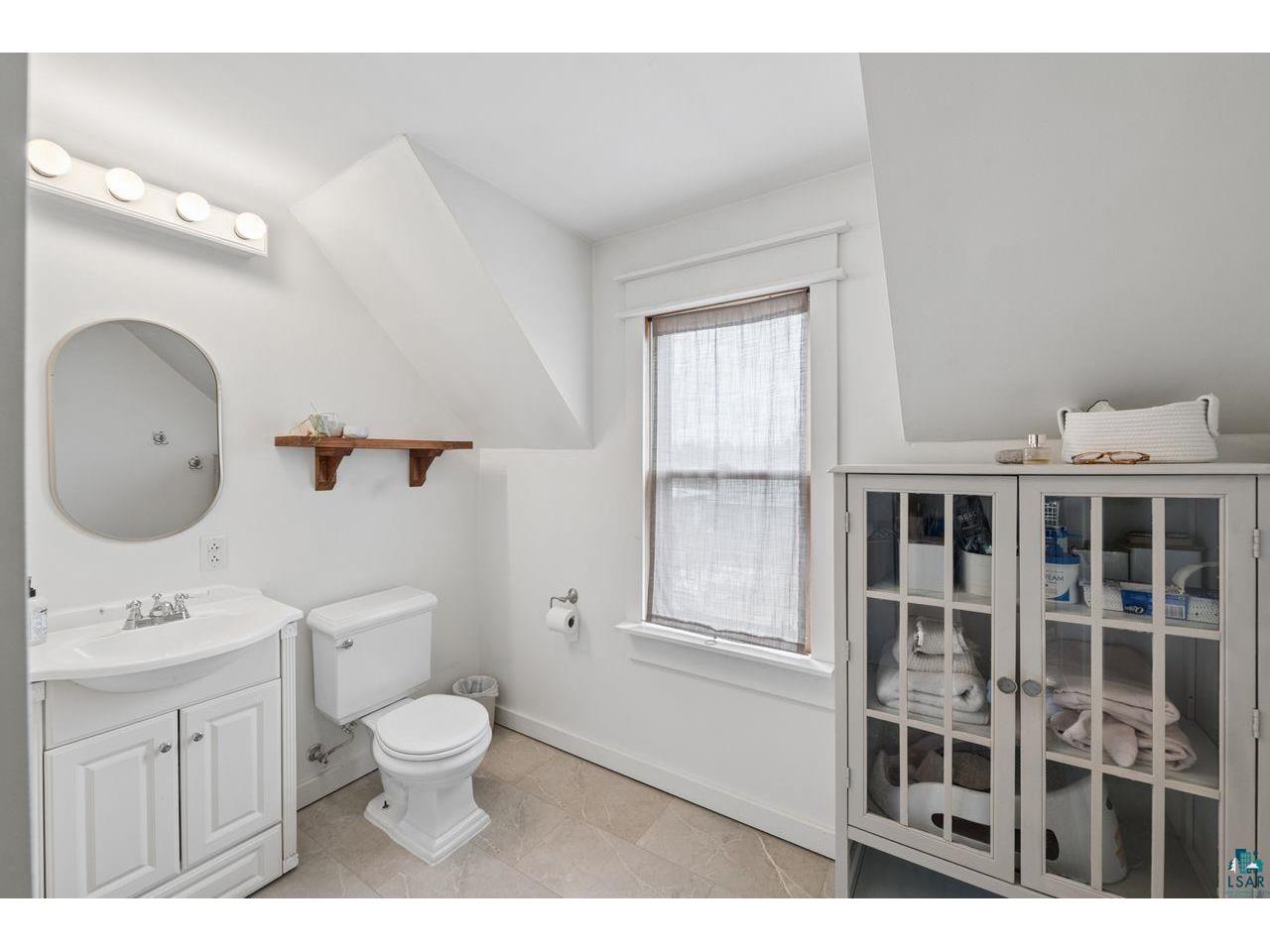 1015 14th Ave W Ashland WI 54806 6124251 image16