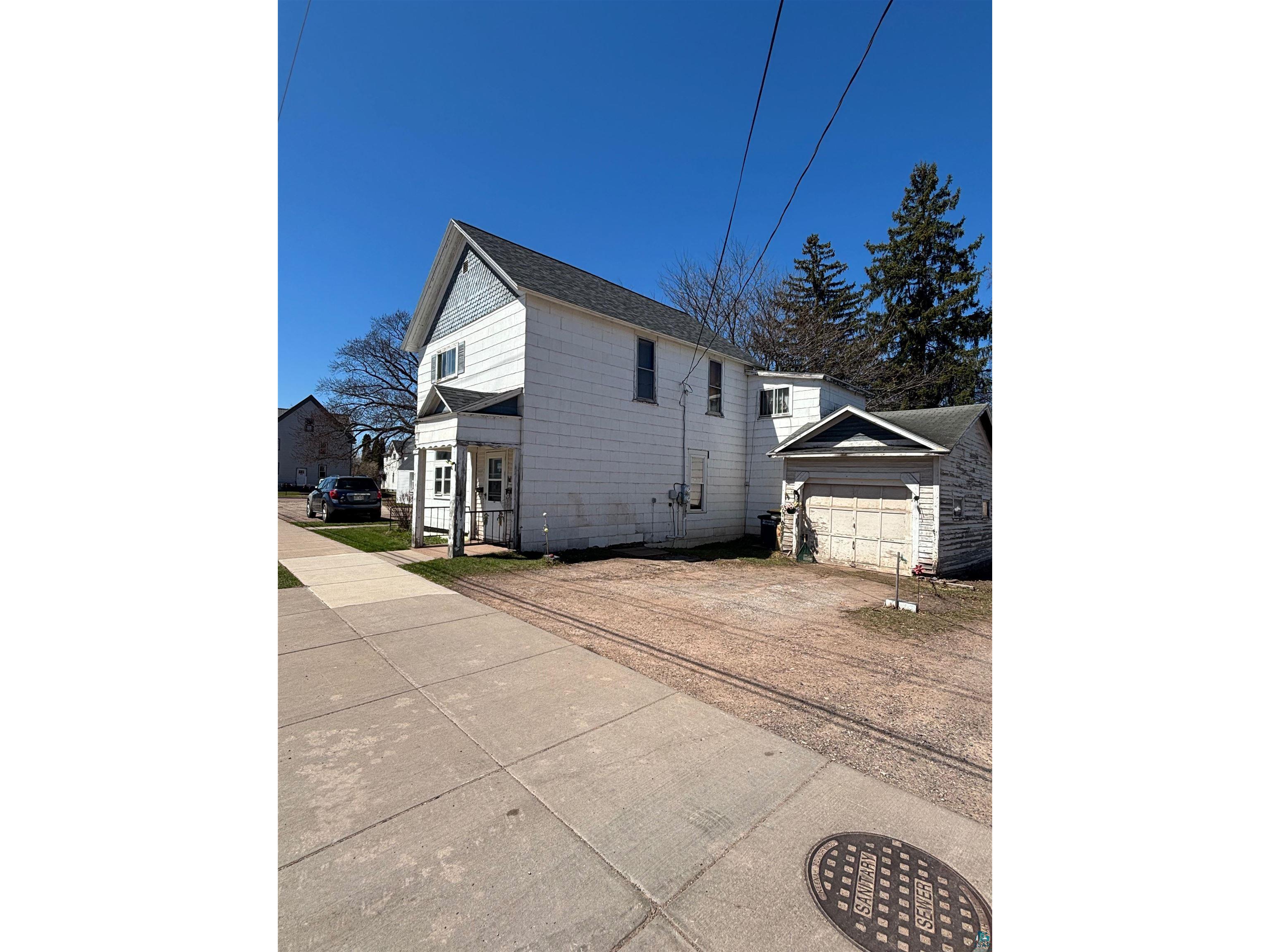 1015 6th St W Ashland WI 54806 6124775 image9