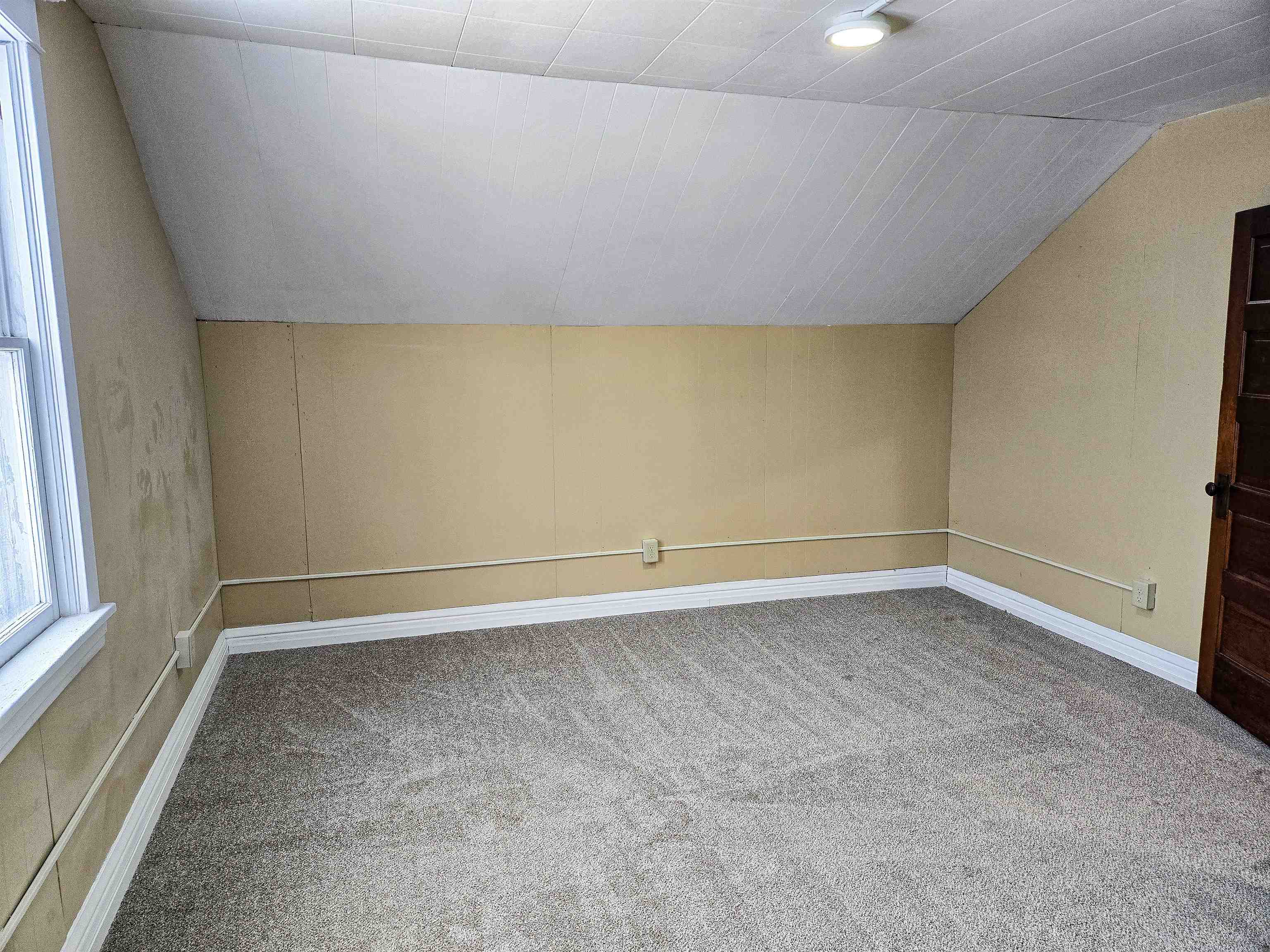 1015 Weeks Ave Superior WI 54880 6123109 image12