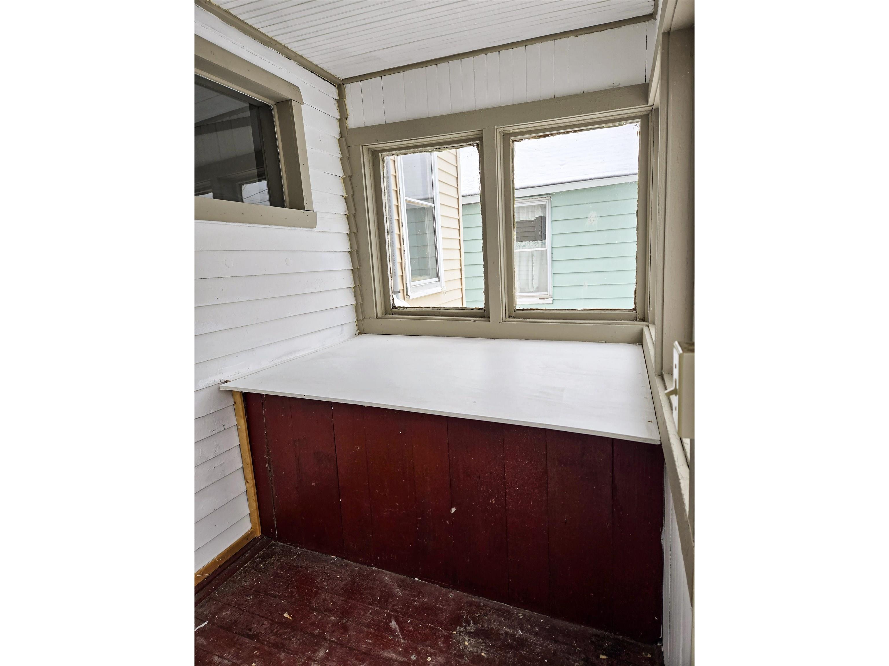 1015 Weeks Ave Superior WI 54880 6123109 image18