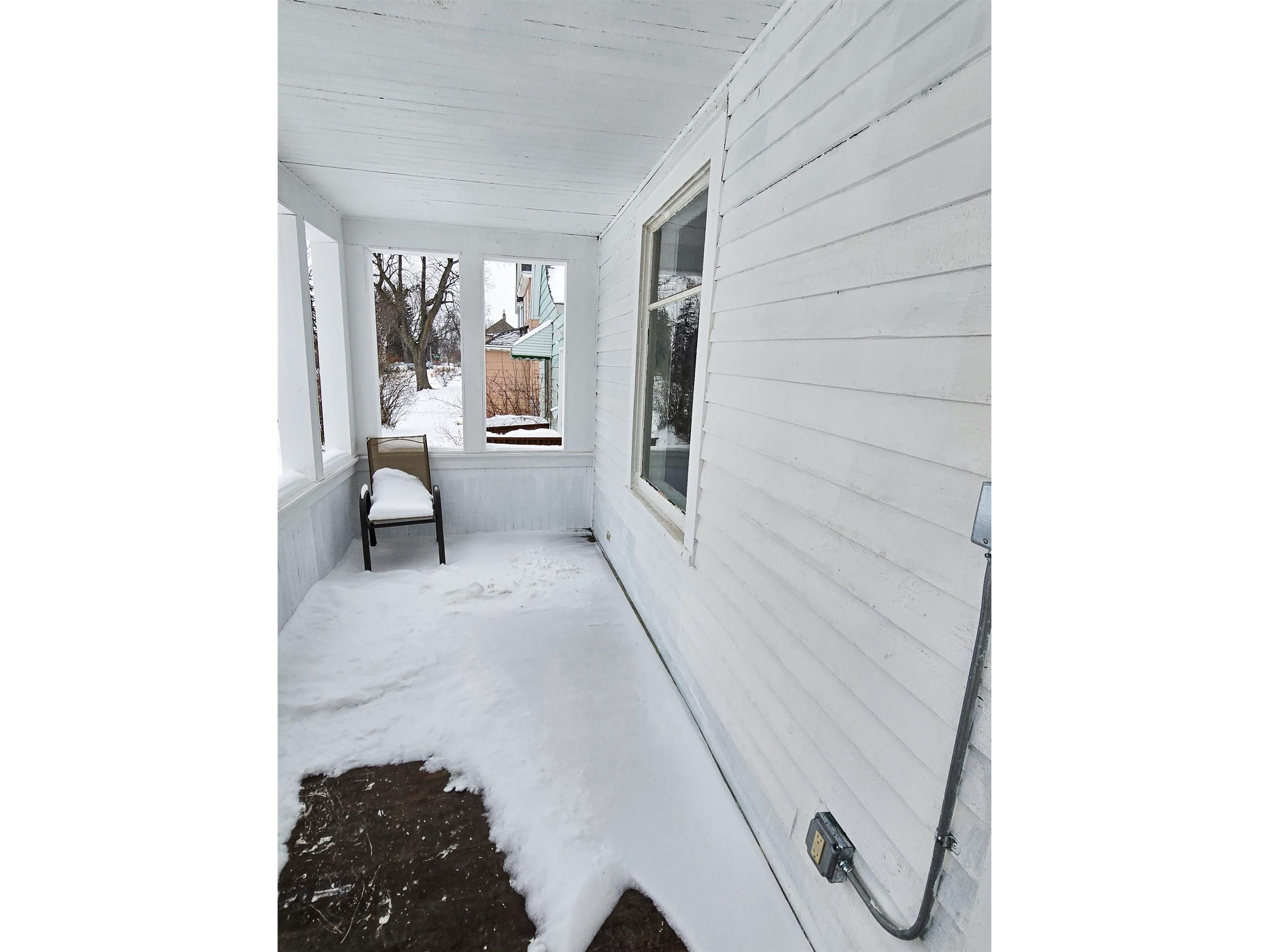 1015 Weeks Ave Superior WI 54880 6123109 image2