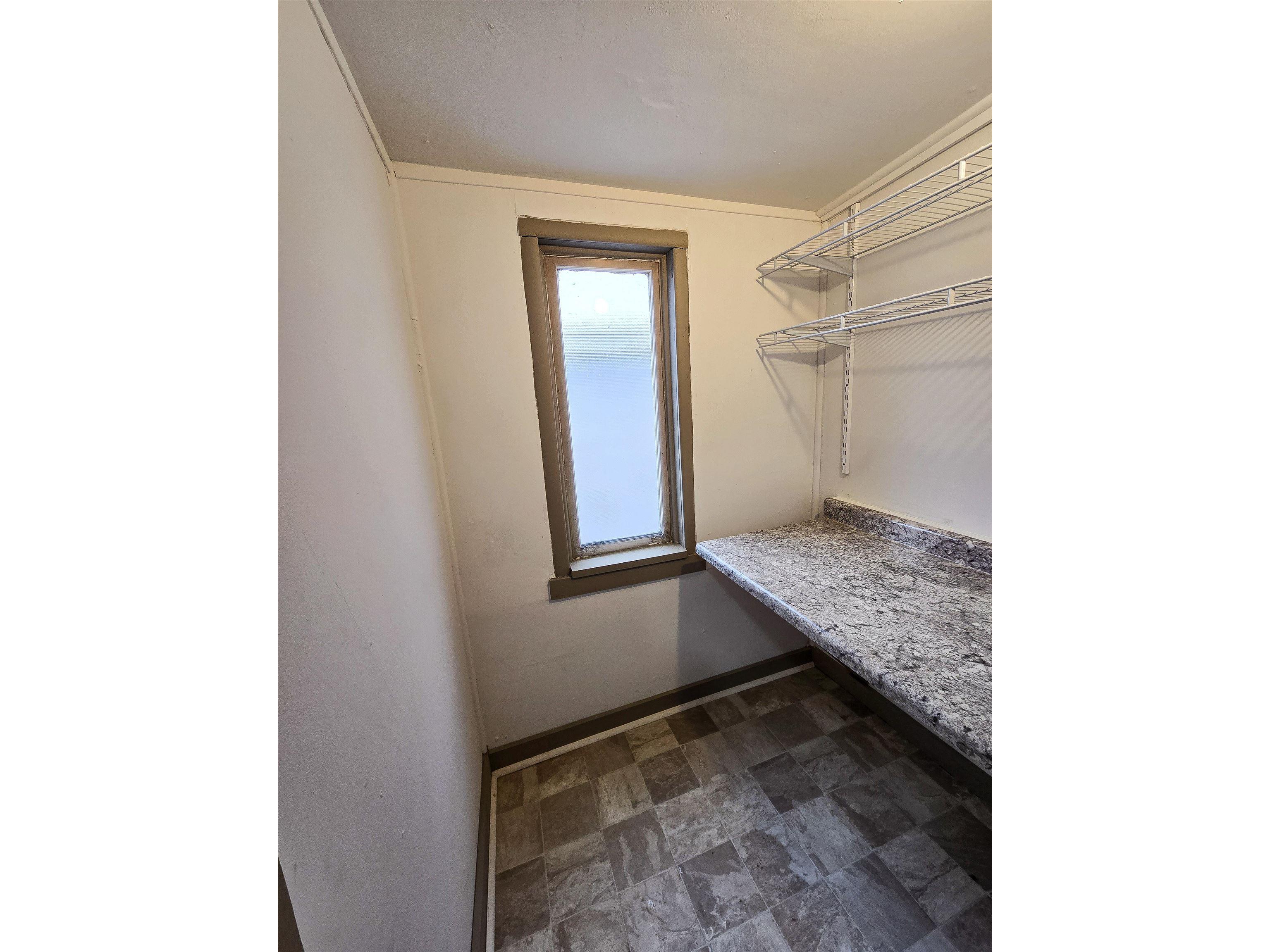 1015 Weeks Ave Superior WI 54880 6123109 image5