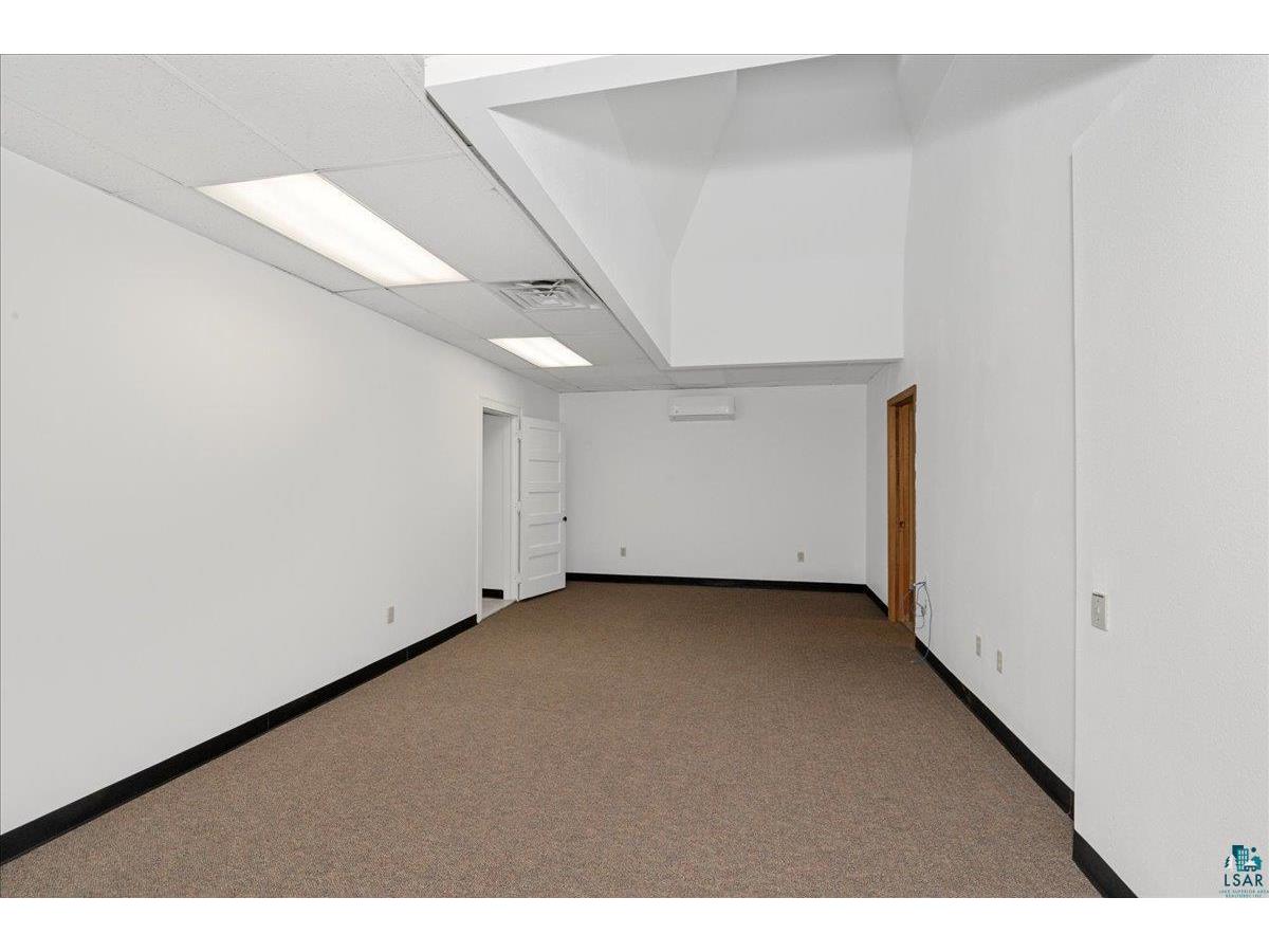 1017-1021 Tower Ave Superior WI 54880 6120474 image21