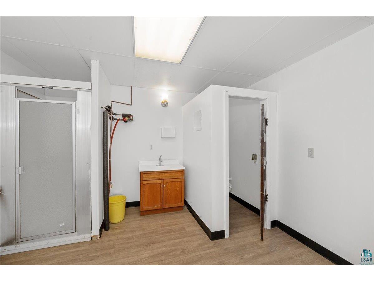 1017-1021 Tower Ave Superior WI 54880 6120474 image24